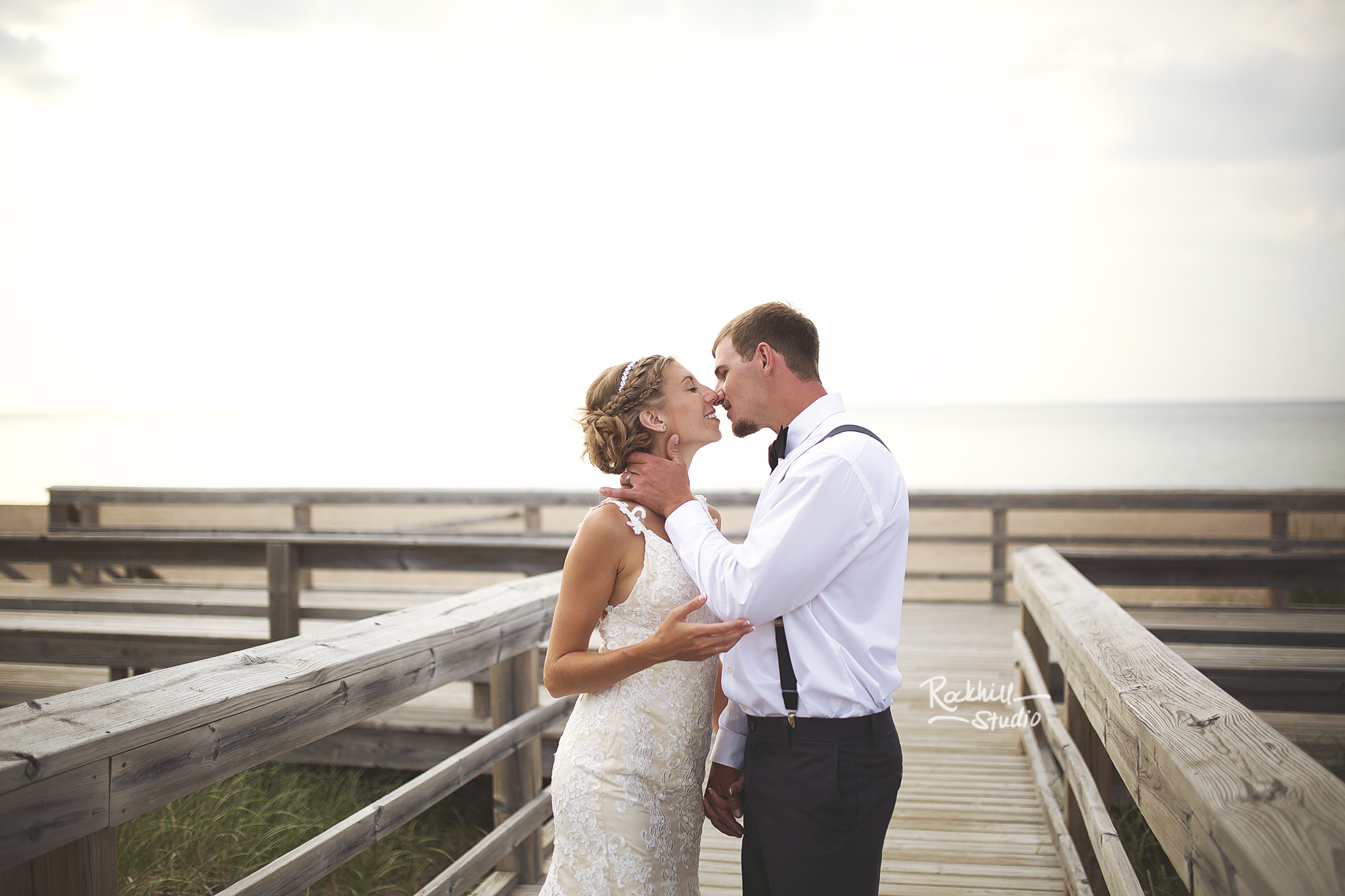 grand-marais-wedding-photographer-lake-superior-michigan-rockhill-2.jpg