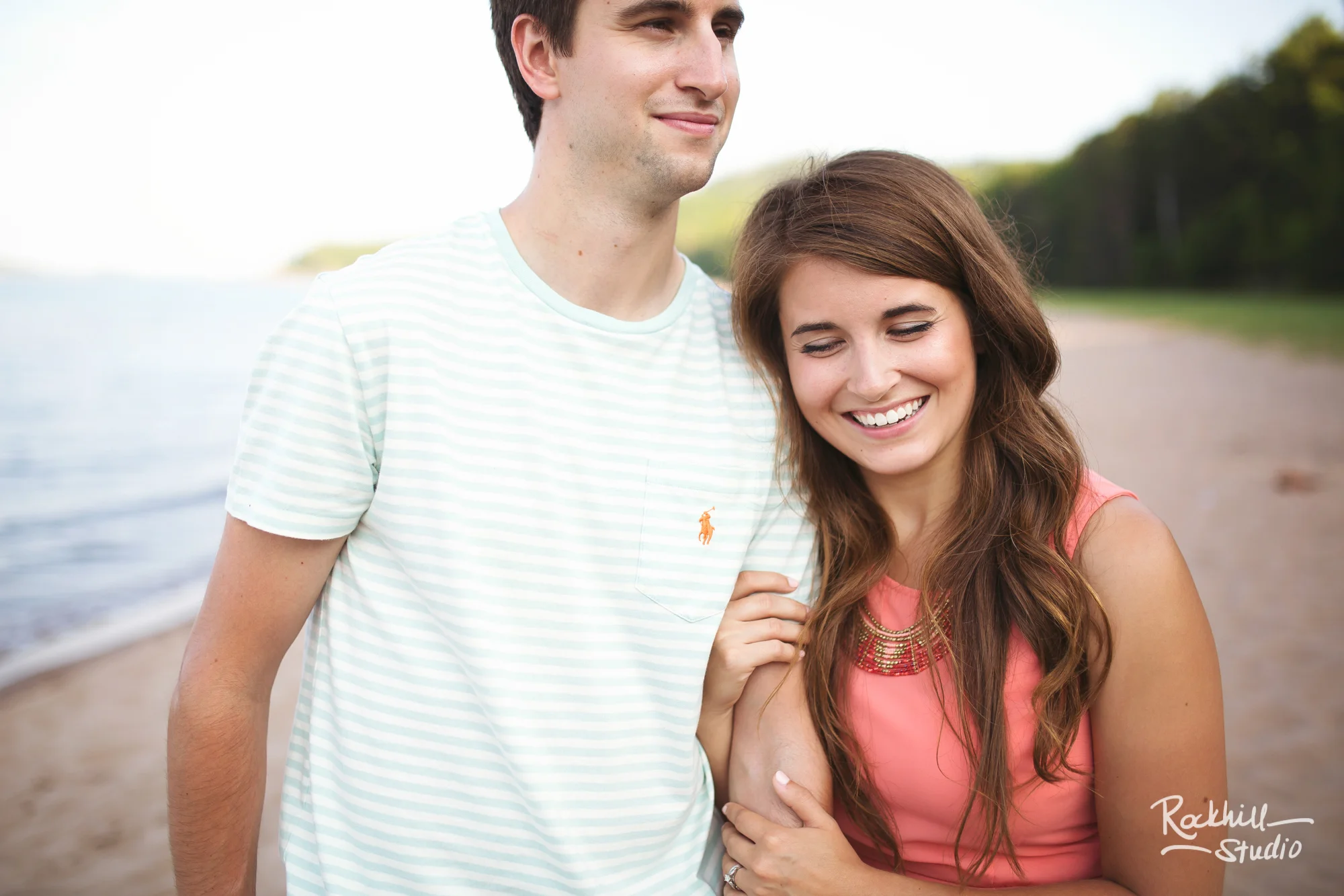 rockhill-studio-marquette-michigan-upper-peninsula-engagement-photographer-wetmore-landing-lake-superior-wedding-23.jpg