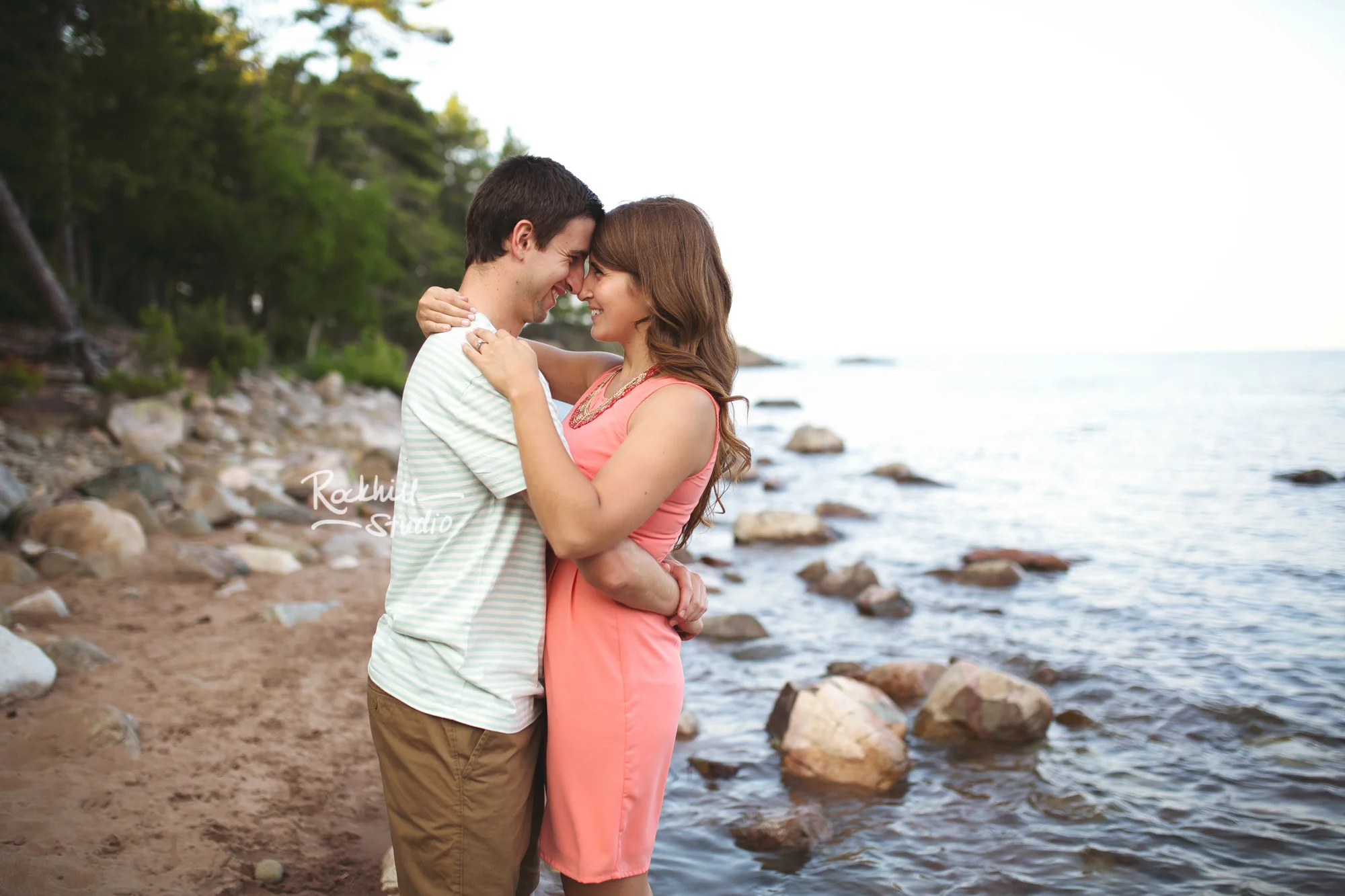 rockhill-studio-marquette-michigan-upper-peninsula-engagement-photographer-wetmore-landing-lake-superior-wedding-25.jpg