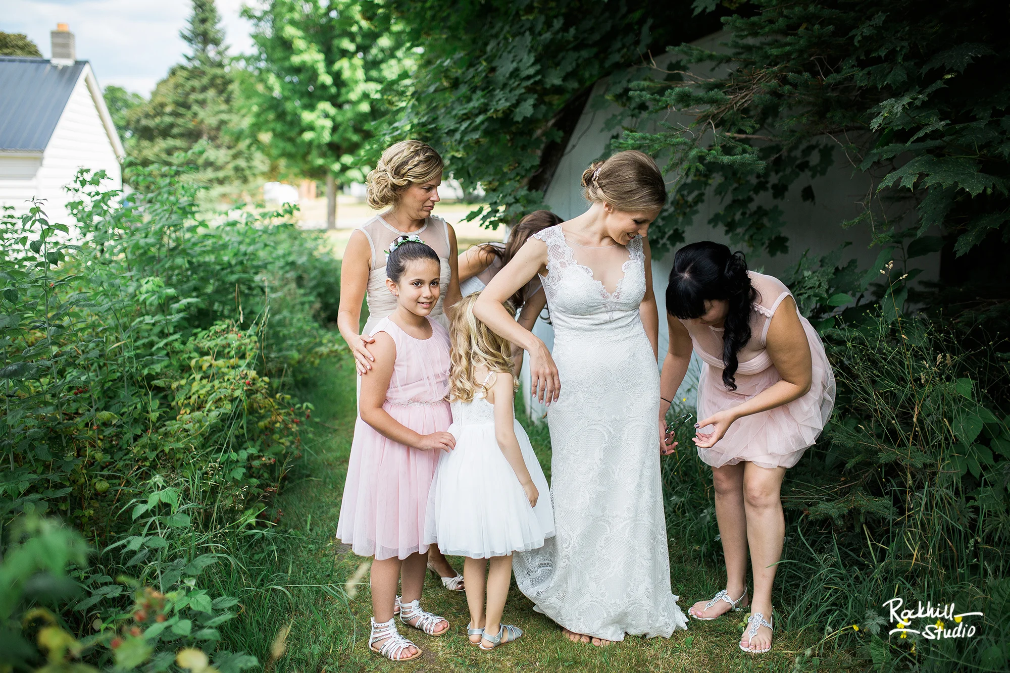 grand-marais-wedding-photographer-upper-peninsula-northern-michigan-rockhill-12.jpg