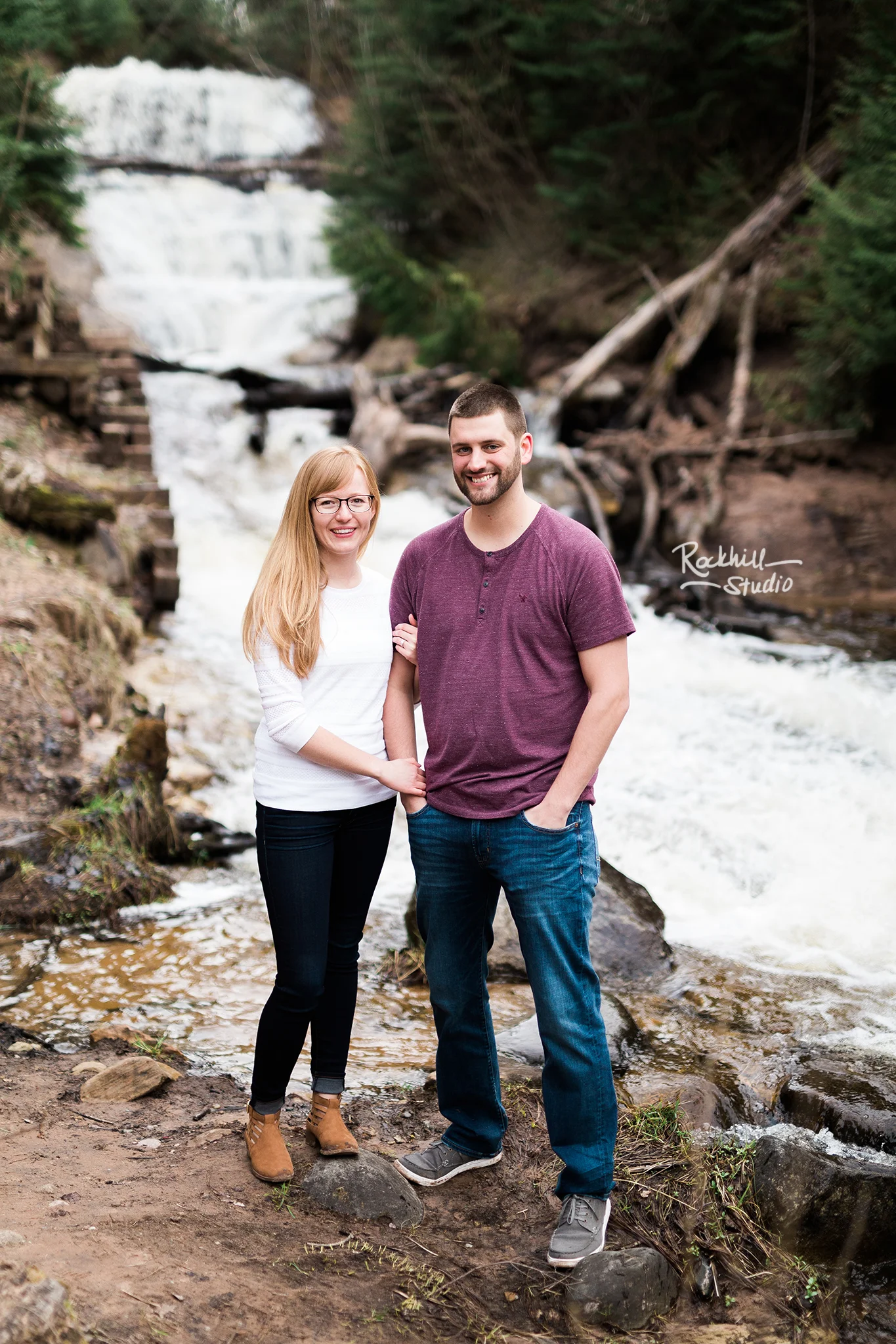 northern-michigan-wedding-engagement-photographer-grand-marais-rockhill-jj-6.jpg