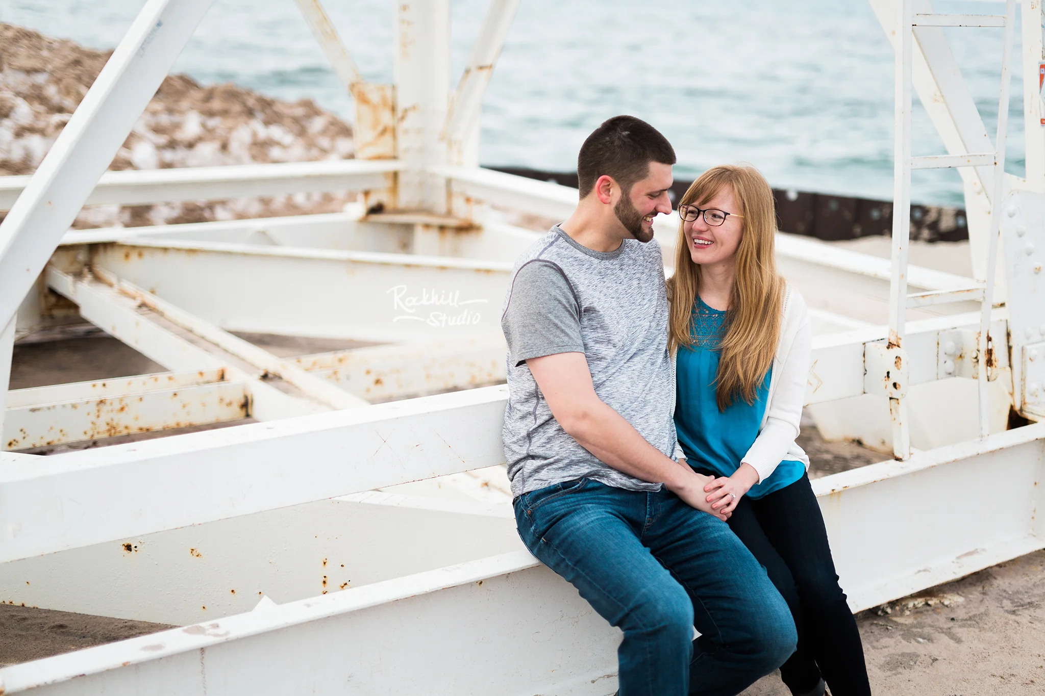 northern-michigan-wedding-engagement-photographer-grand-marais-rockhill-jj-14.jpg