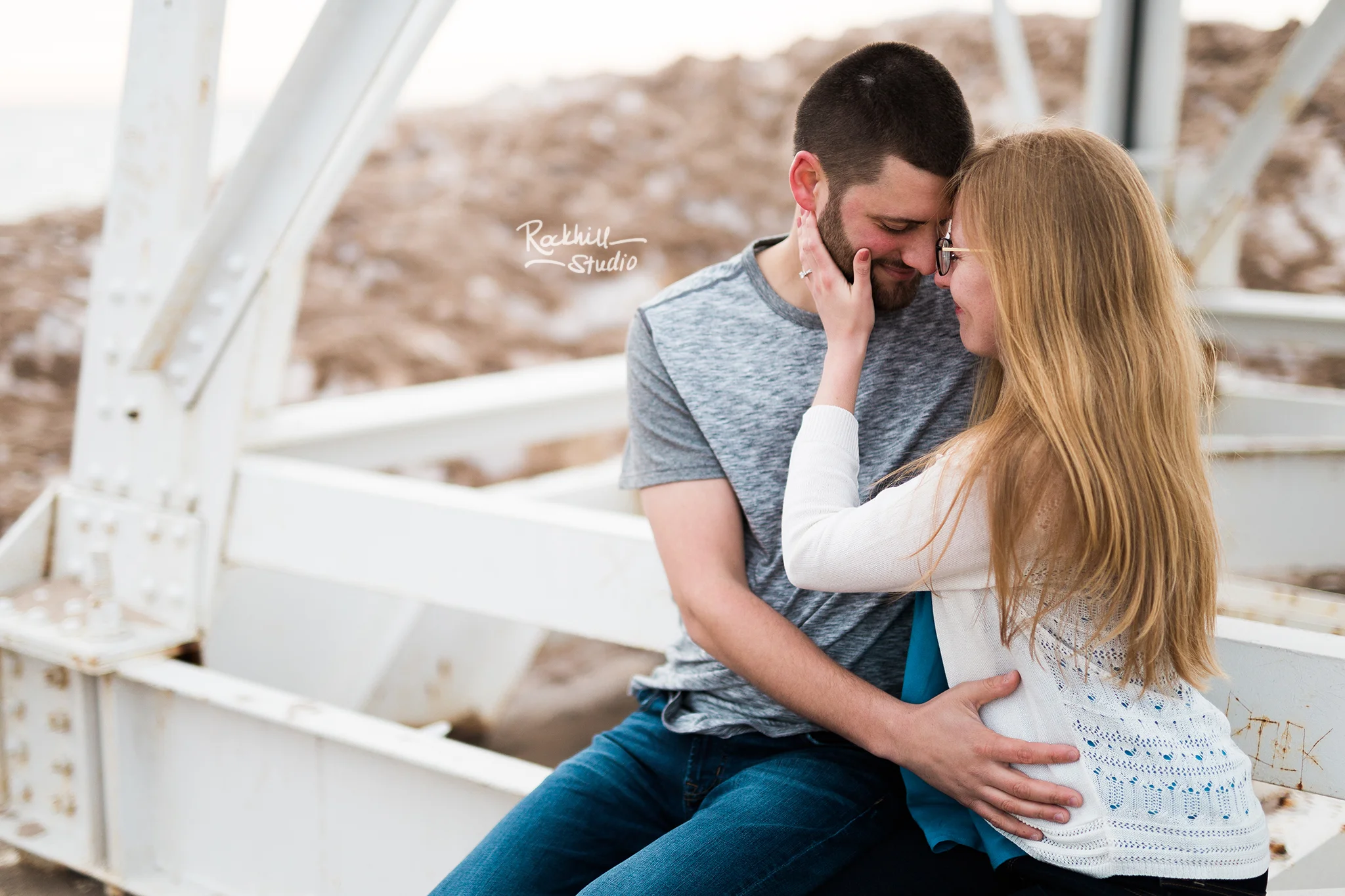 northern-michigan-wedding-engagement-photographer-grand-marais-rockhill-jj-15.jpg