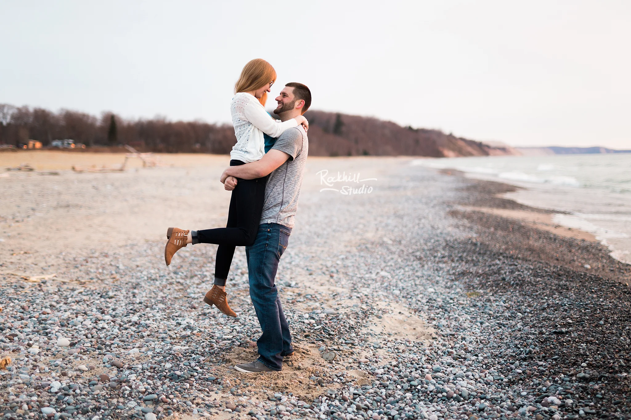 northern-michigan-wedding-engagement-photographer-grand-marais-rockhill-jj-20.jpg