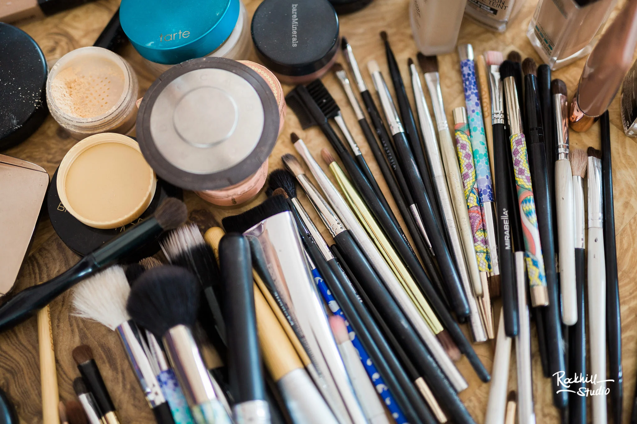 Northport Getting ready detail, makeup brushes, Traverse City wedding photographer Rockhill Studio