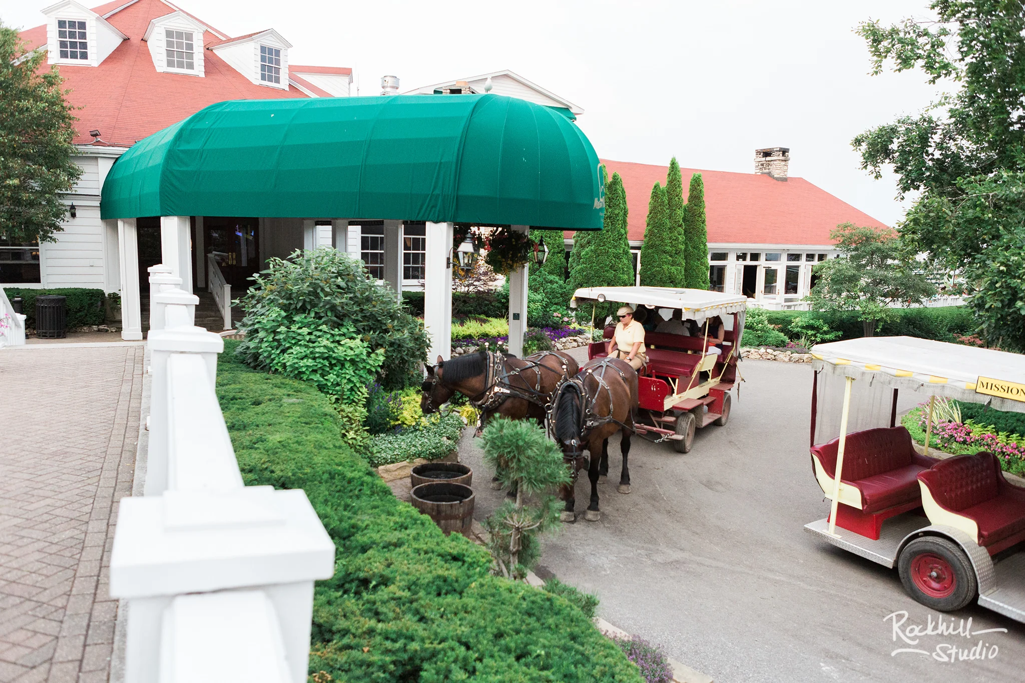 Mackinac Island Resort Wedding, Traverse City wedding photographer Rockhill Studio