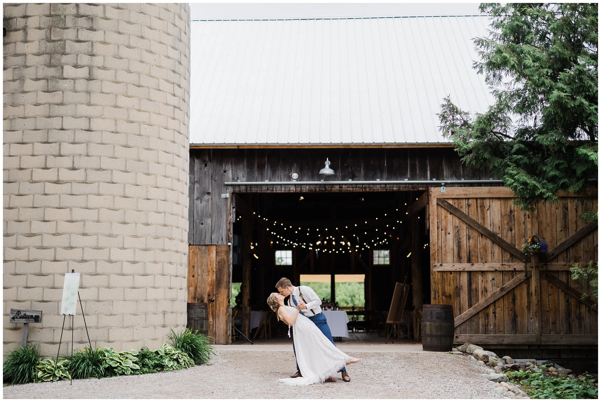 Traverse City Wedding Photographer, Rockhill Studio, Starry Night barn wedding