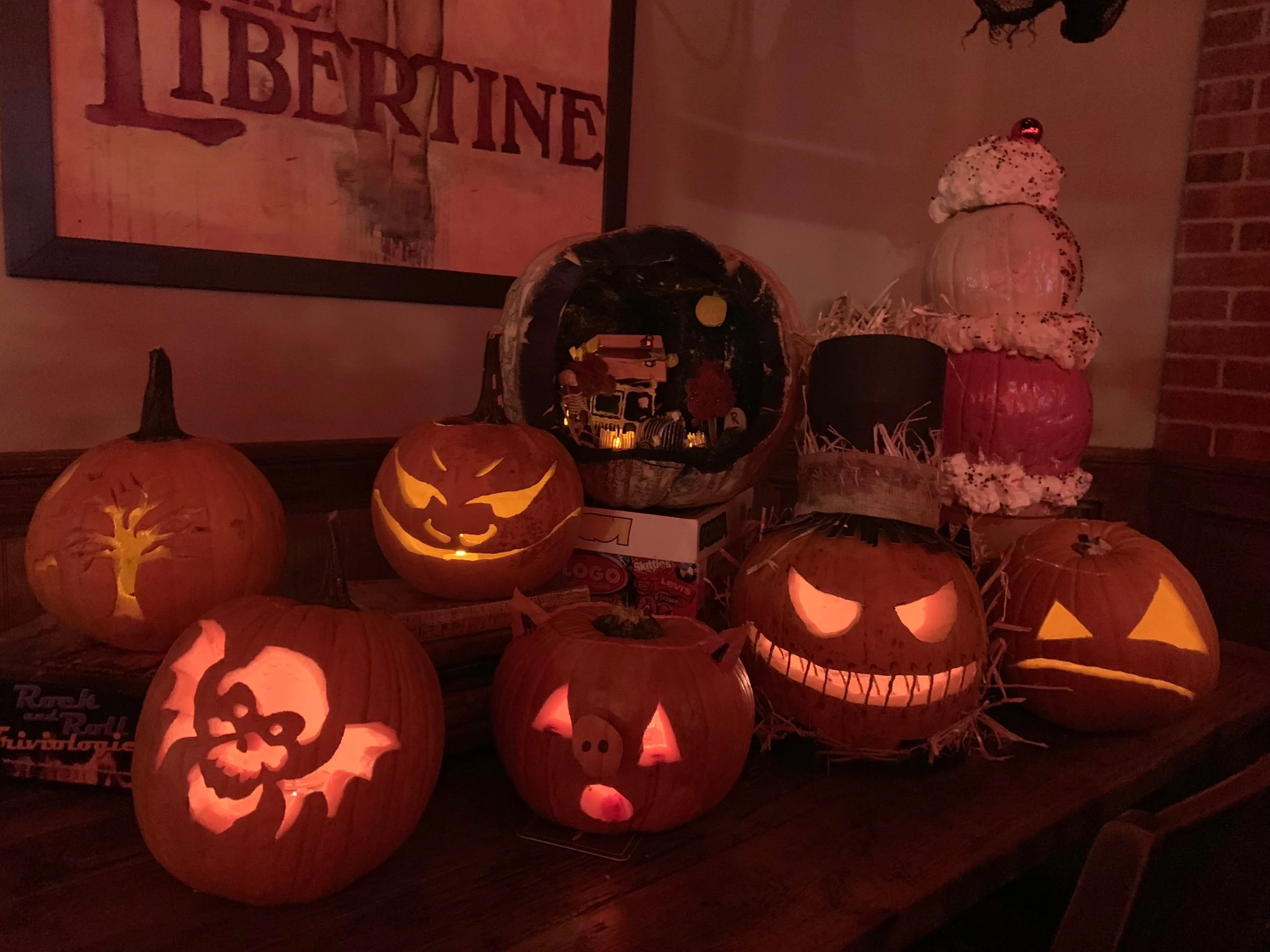 Halloween Pumpkin Carving Contest