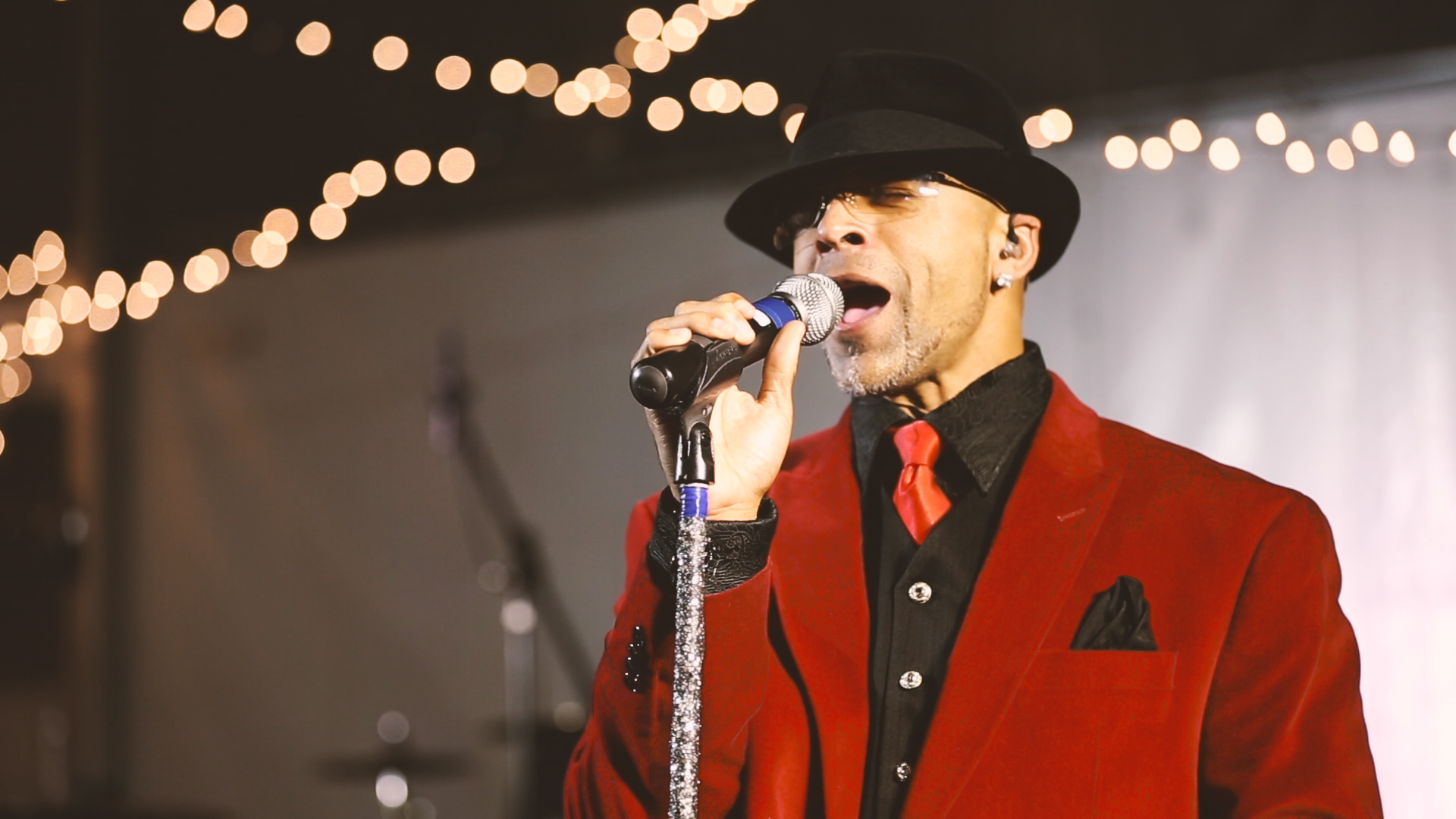 Party on the Moon rocked the night away!