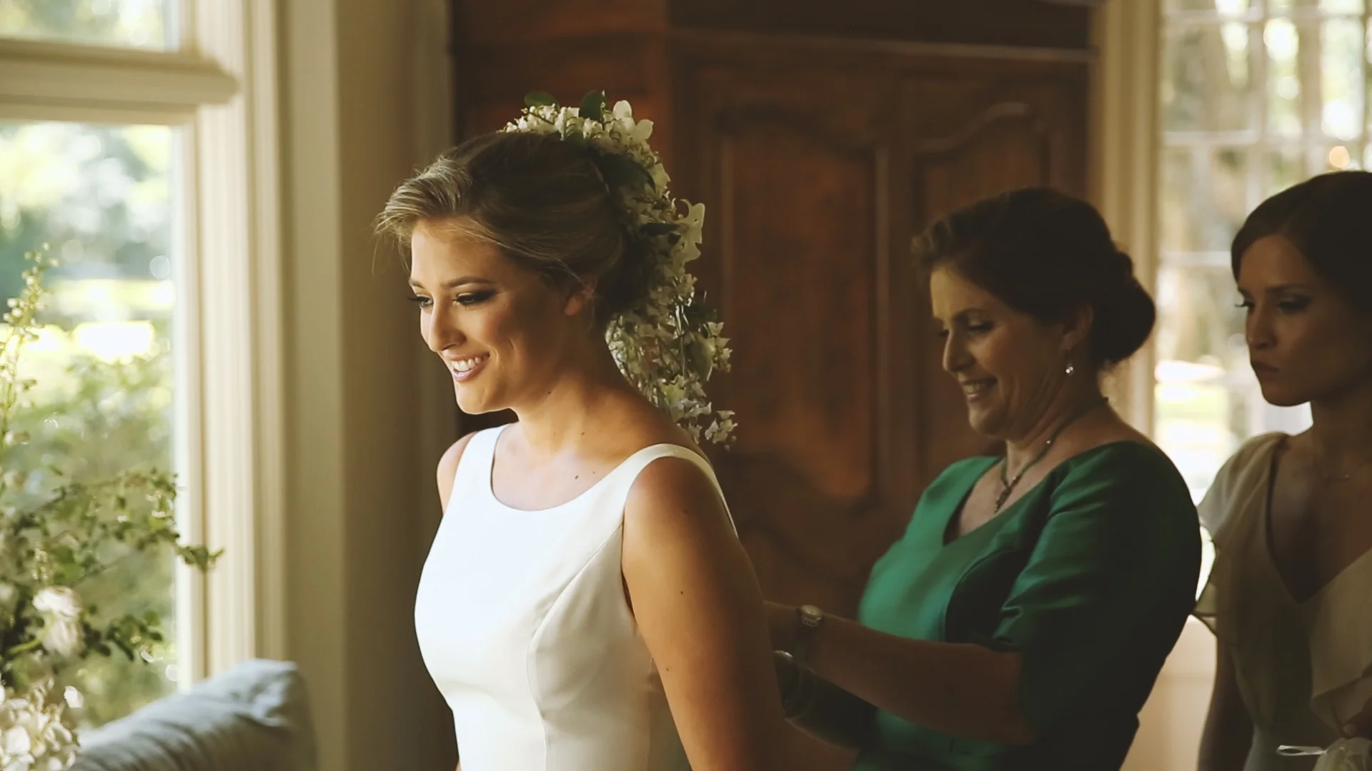 Chic, Romantic Louisiana Bride Film // Mary-Martin and Brandon