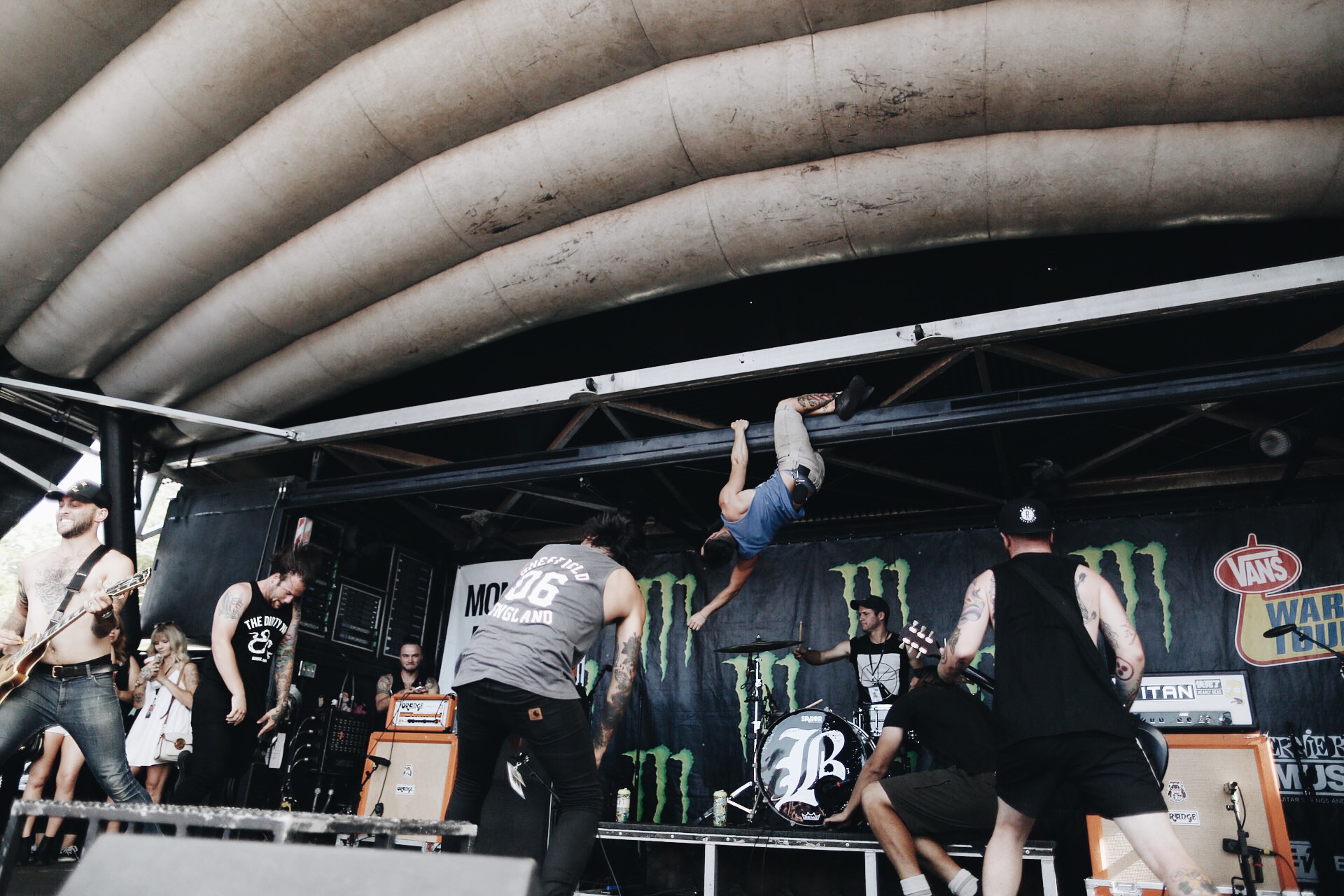 BEARTOOTH MADNESS