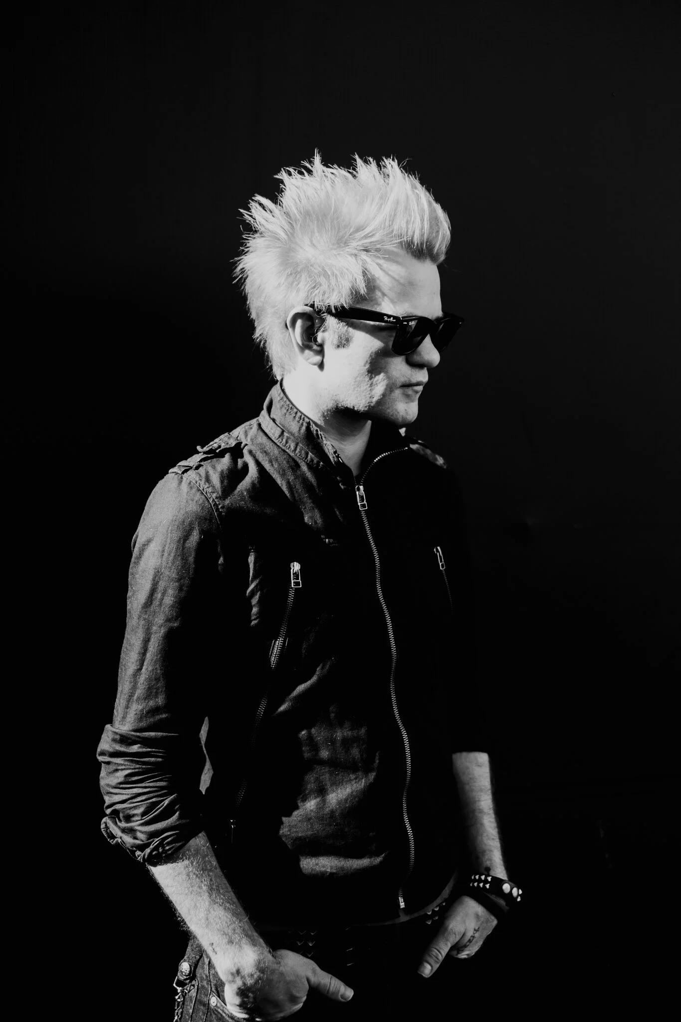 Deryck Whibley shot at MDDN in Burbank