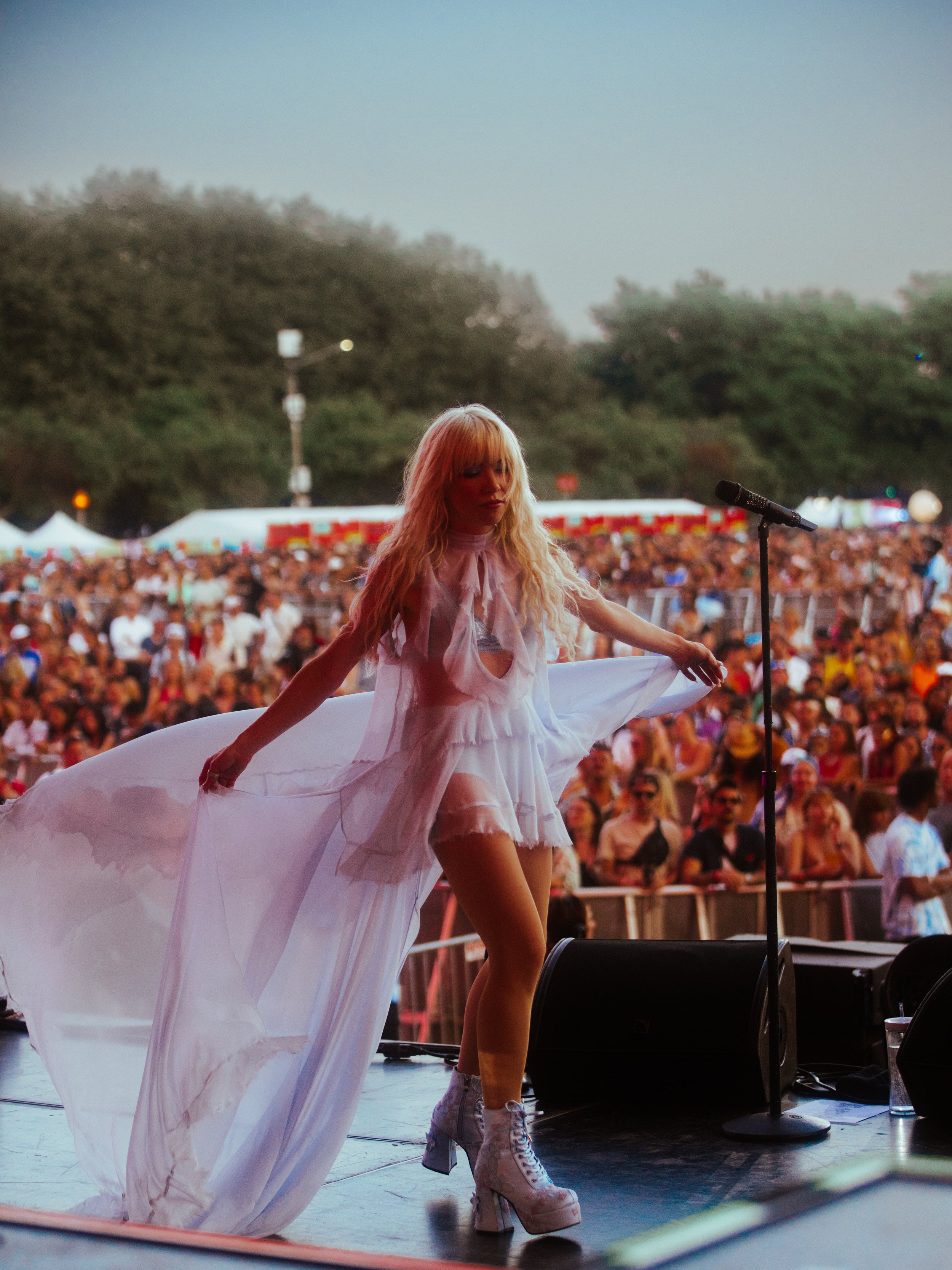 carly rae jepsen by ashley osborn for bonnaroo 2023-3589.JPG