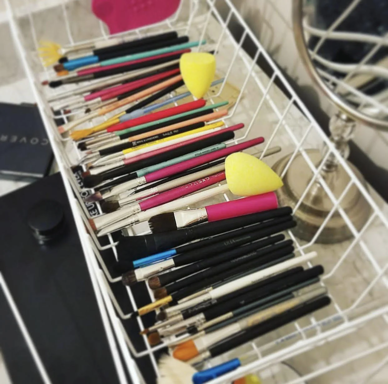 Learn How To: Clean Your Brushes