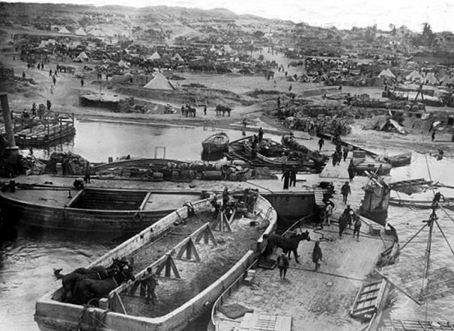 L'expédition Dardanelles en 1915, un grave échec pour l'entente