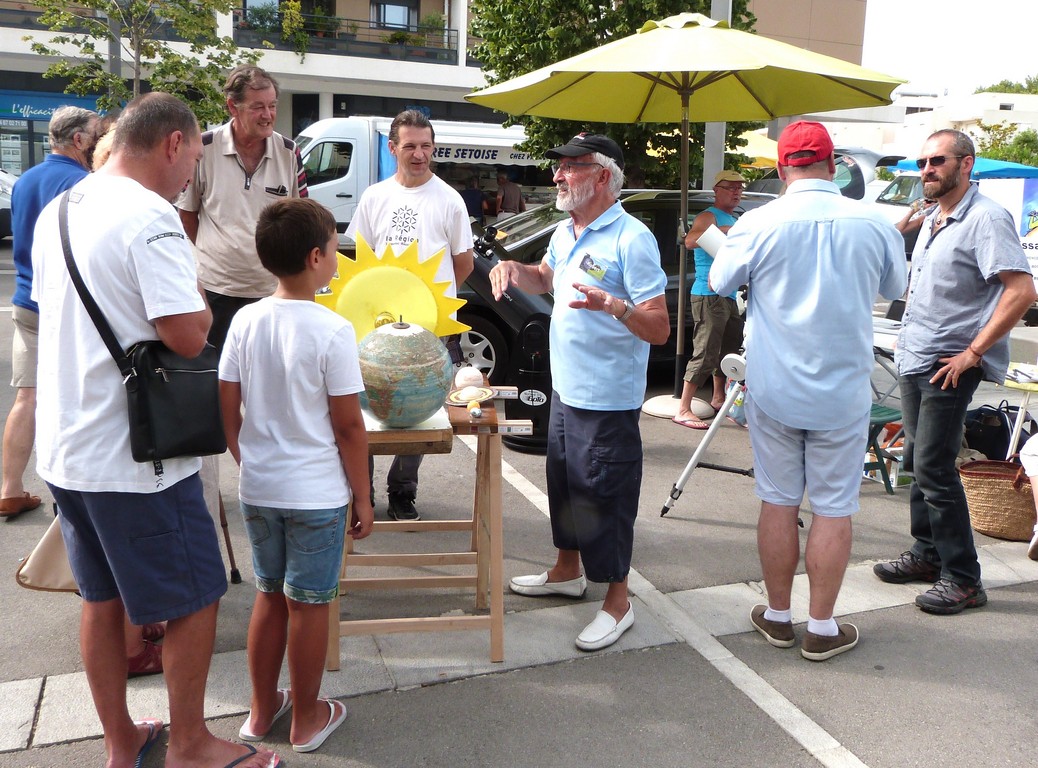 Nuit des étoiles 2015 Castelnau le lez - Places du marchés