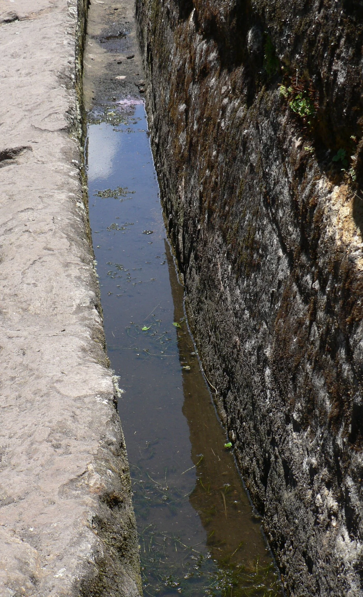  Canal creusé 