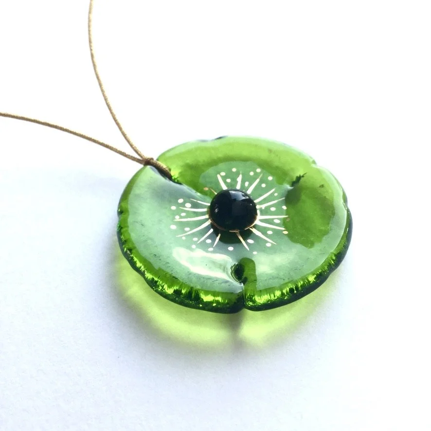 colier COQUELICOT vert printemps A7DCE381-9FBD-415C-BFDE-1D7B81F4E34C_1_105_c.jpeg