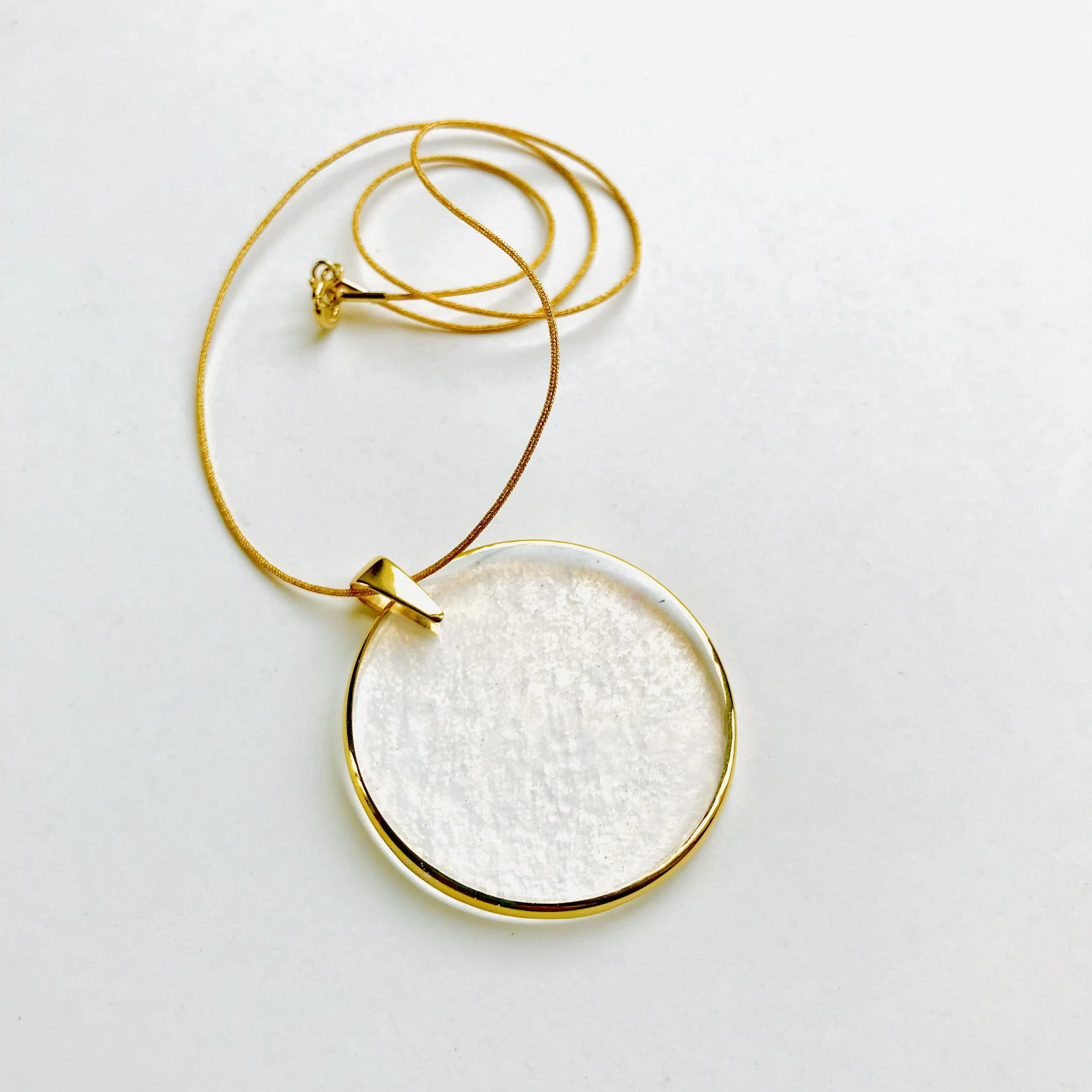 Pendentif ASTRE clair-or 64BE2B4B-12C1-4D50-ACB9-DB2DEEA0C278_1_201_a.jpg