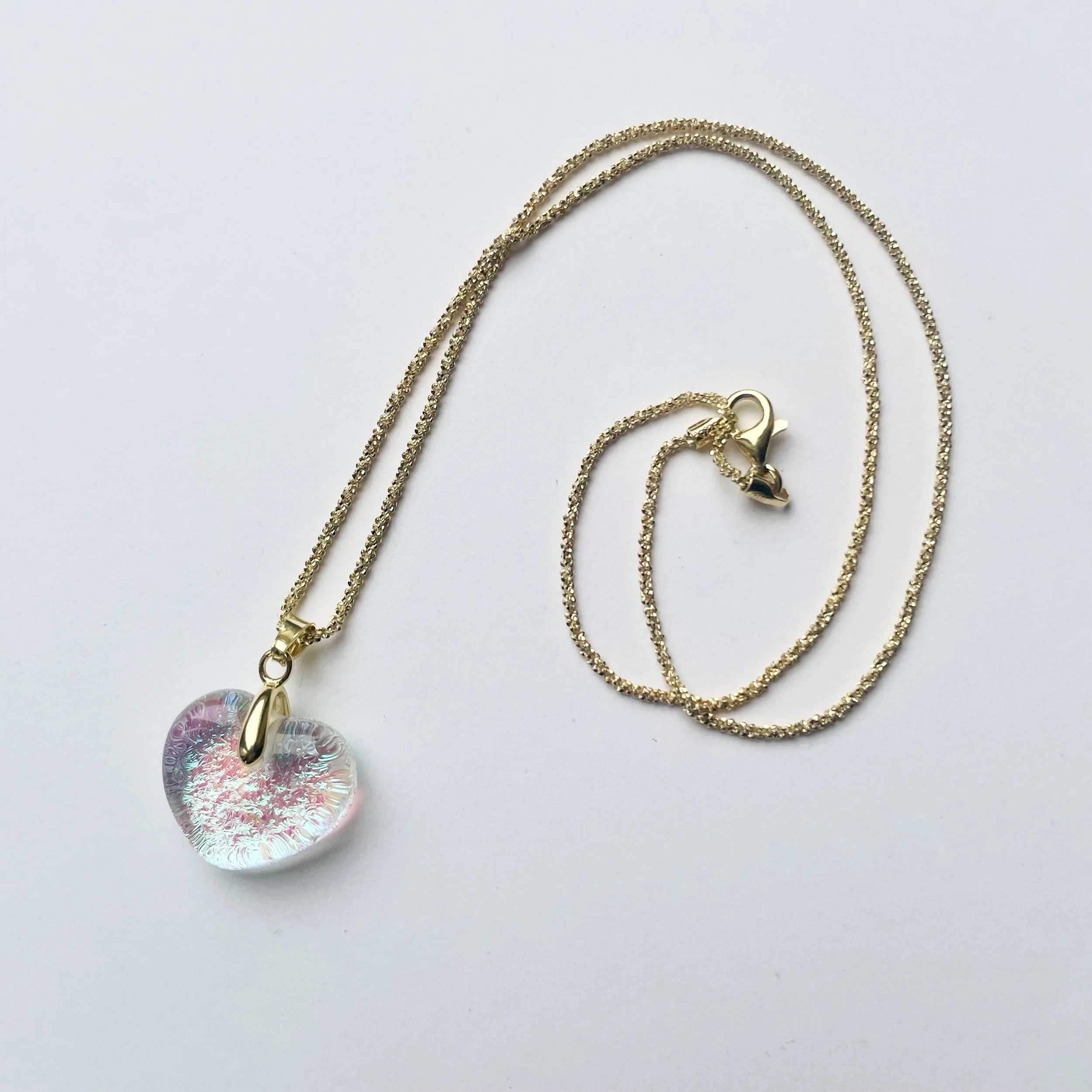 Petit Coeur Rainbow 16B6CB76-7CA9-4FD4-A25F-EA86BB19D2D1_1_201_a.jpg