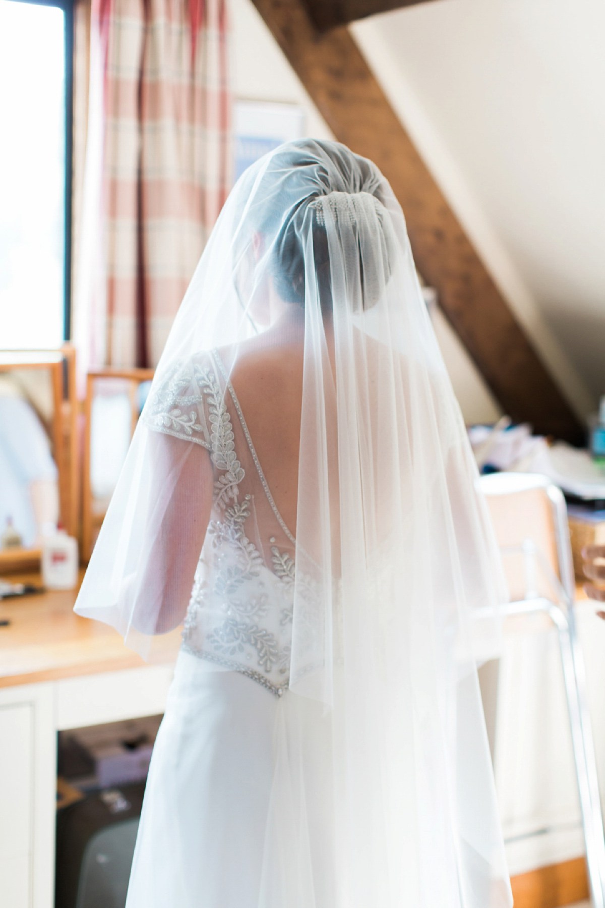 Gorgeous bride Sarah wore a wedding dress by Halfpenny London