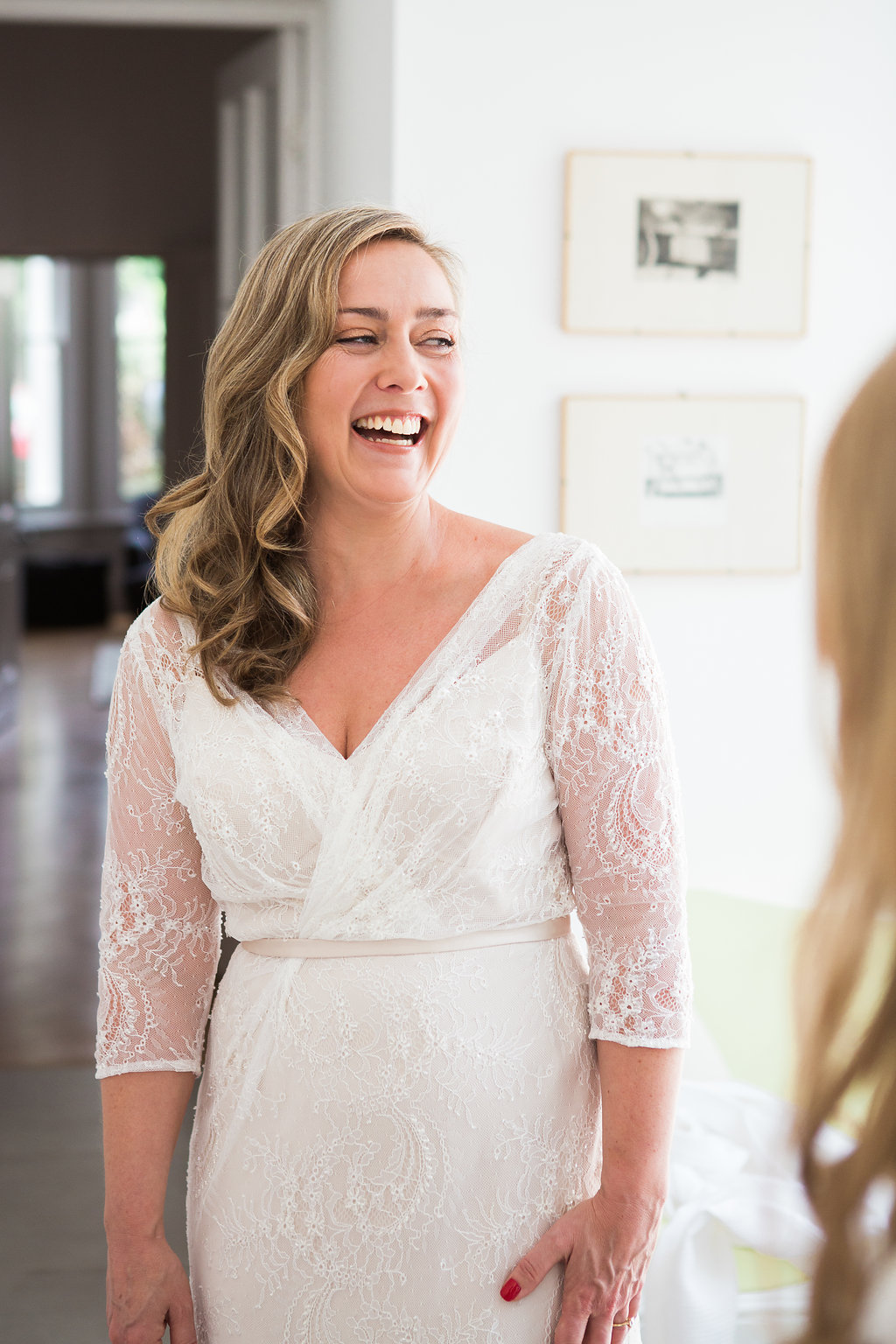 Beautiful bride Elizabeth wore a wedding gown by Halfpenny London