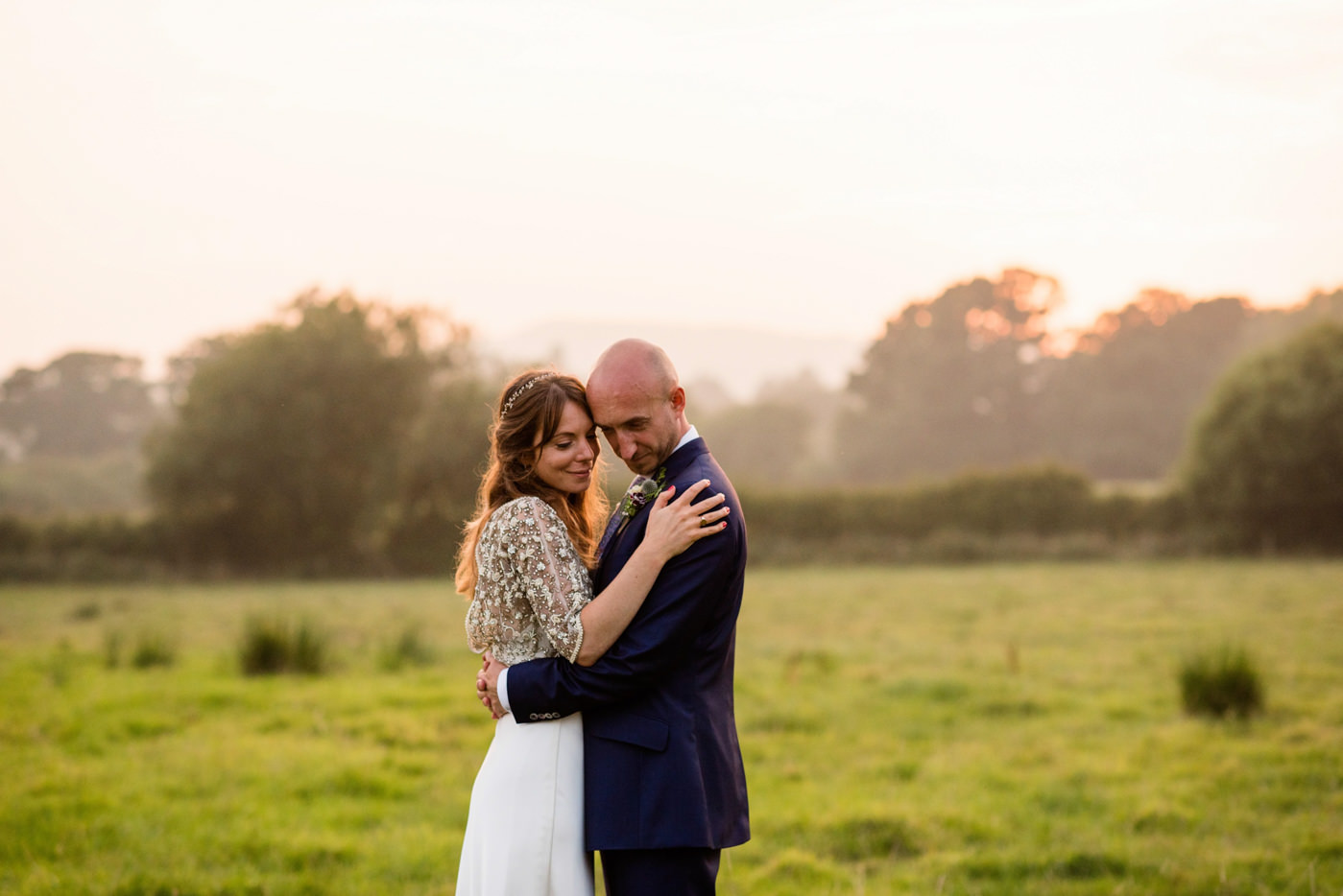 Gorgeous bride Robyn wore a wedding dress by Halfpenny London