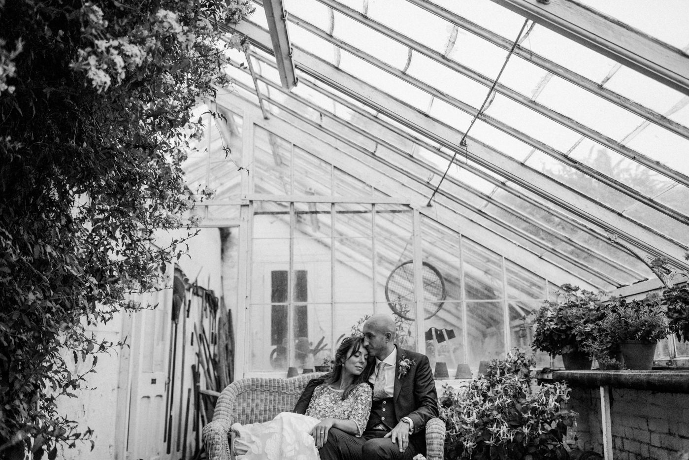Gorgeous bride Robyn wore a wedding dress by Halfpenny London
