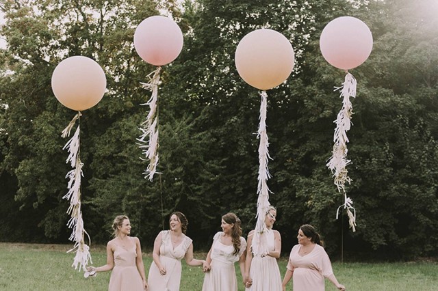 Gorgeous bride Charlotte wore a wedding dress by Halfpenny London