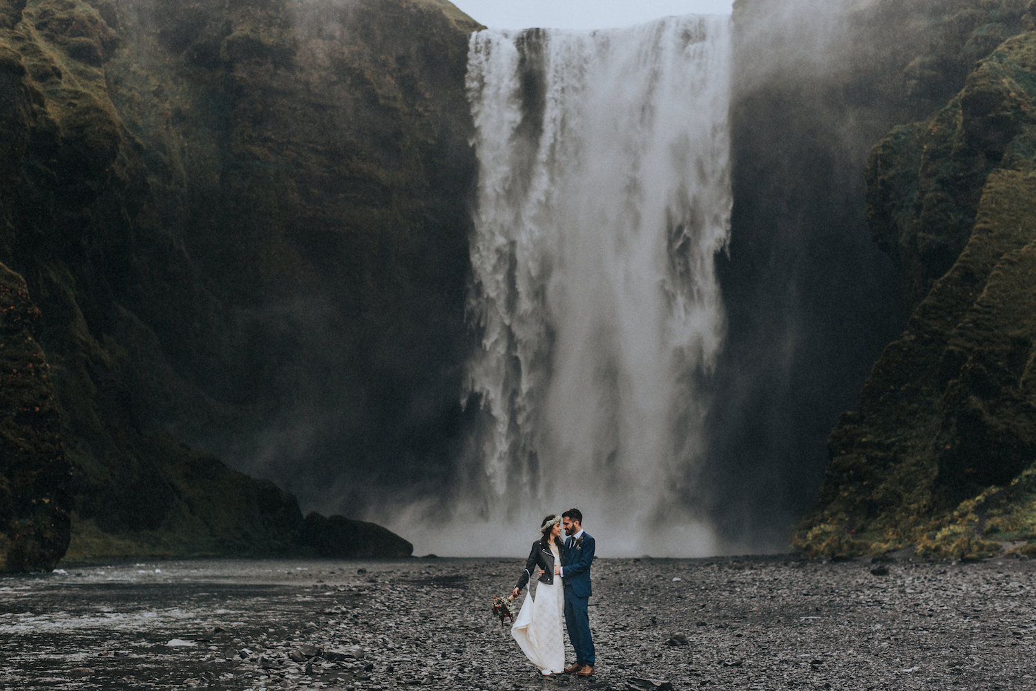 Beautiful bride Lisa wore a Lydia Rose Halfpenny London wedding dress | Image by Neil Thomas Douglas | Iceland wedding