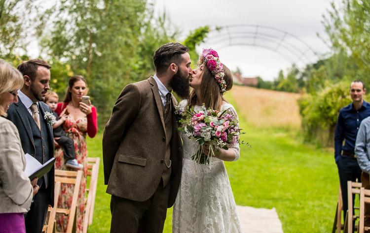 Beautiful bride Rebecca wore a wedding dress by Halfpenny London