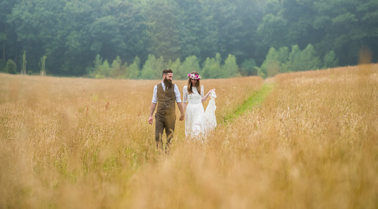 Beautiful bride Rebecca wore a wedding dress by Halfpenny London