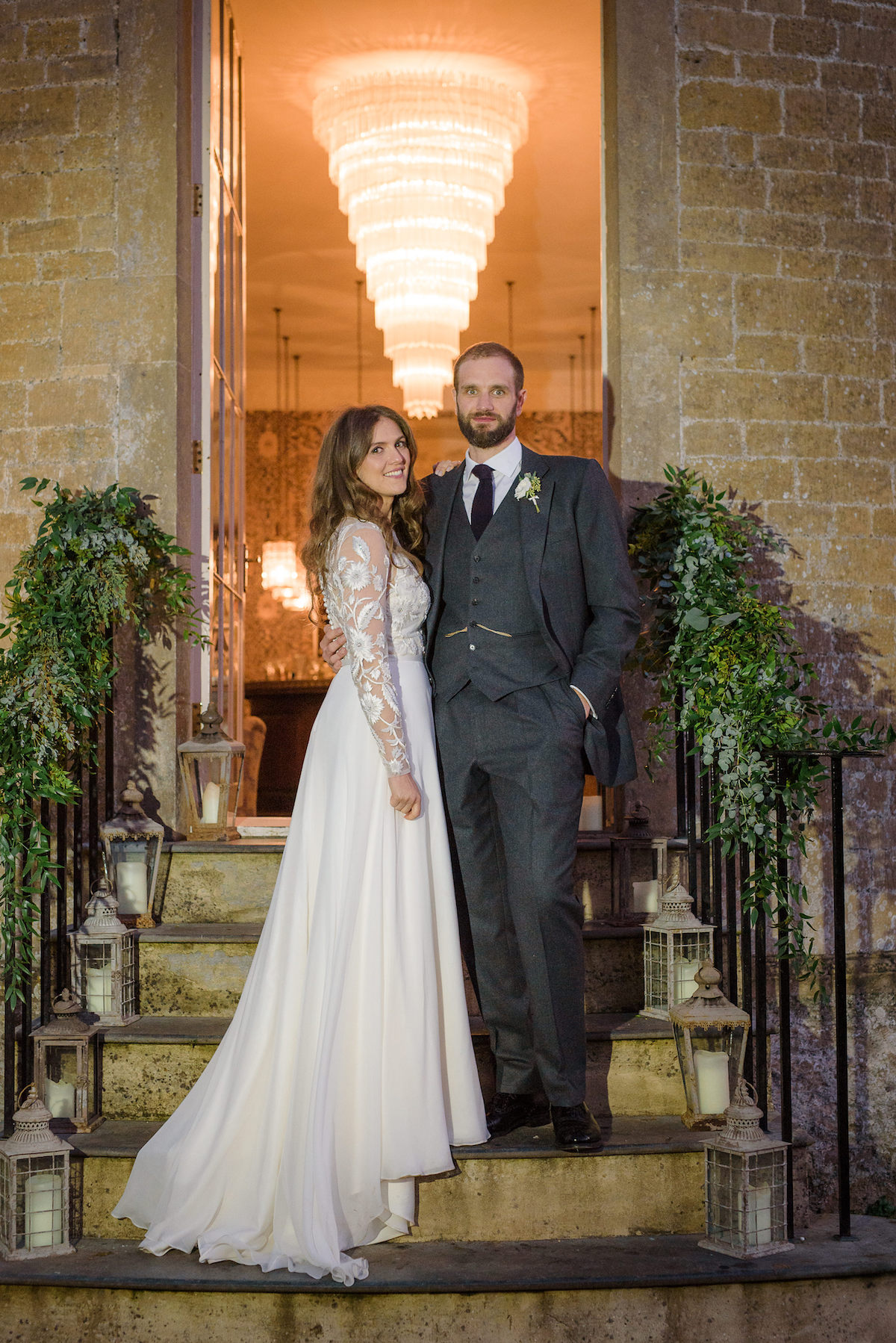 Beautiful bride Laura wore a wedding dress by Halfpenny London