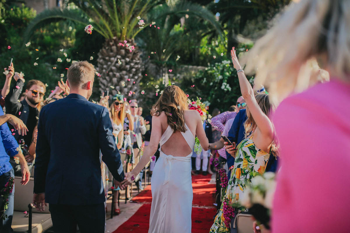Beautiful bride Heather wore a wedding dress by Halfpenny London