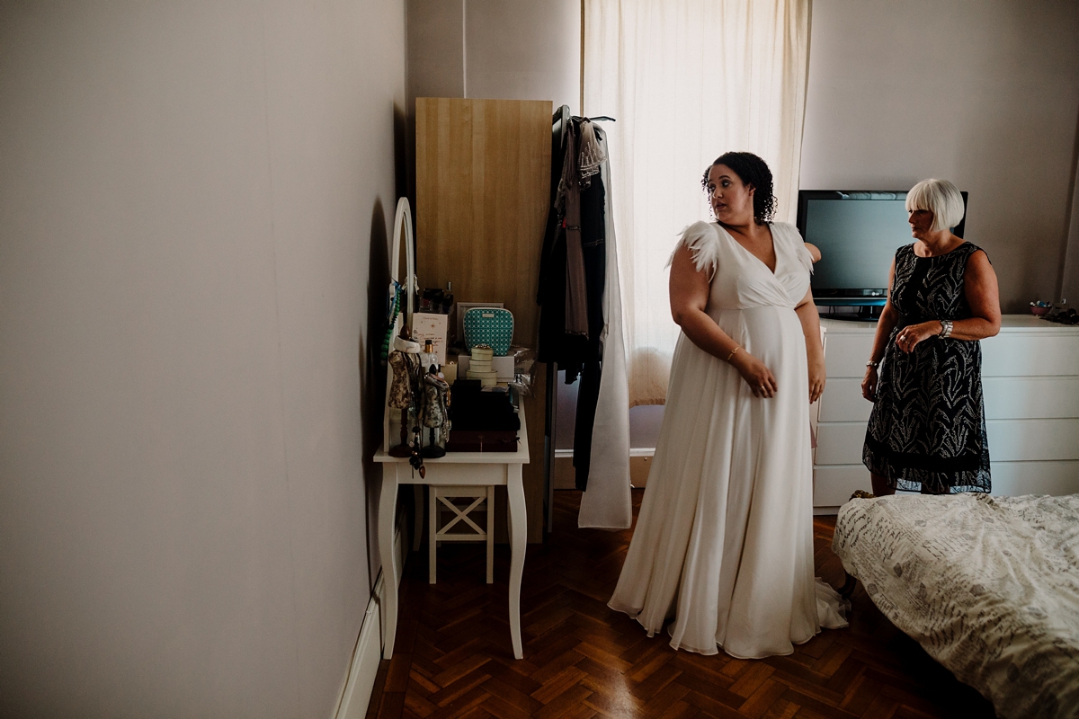 Beautiful and pregnant bride Lianne wore a Halfpenny London wedding dress