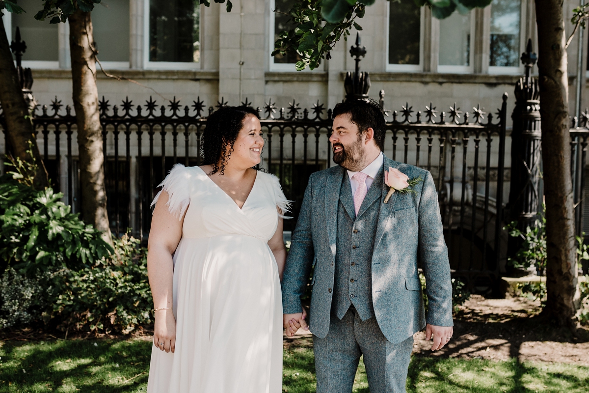 Beautiful and pregnant bride Lianne wore a Halfpenny London wedding dress
