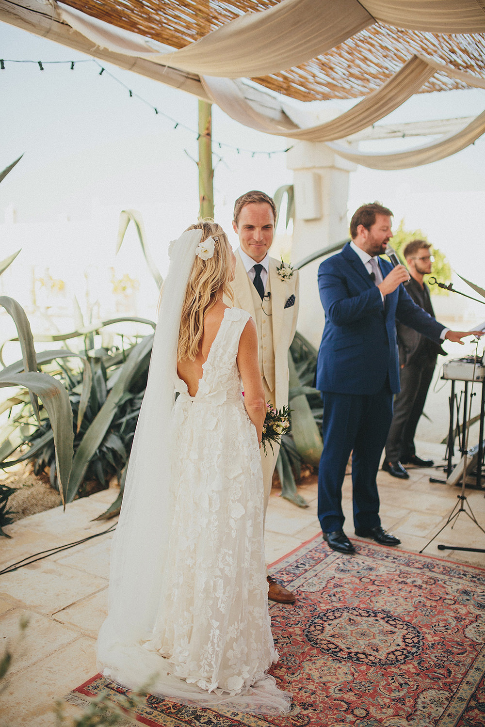 Beautiful bride Jackie wore a wedding dress by Halfpenny London
