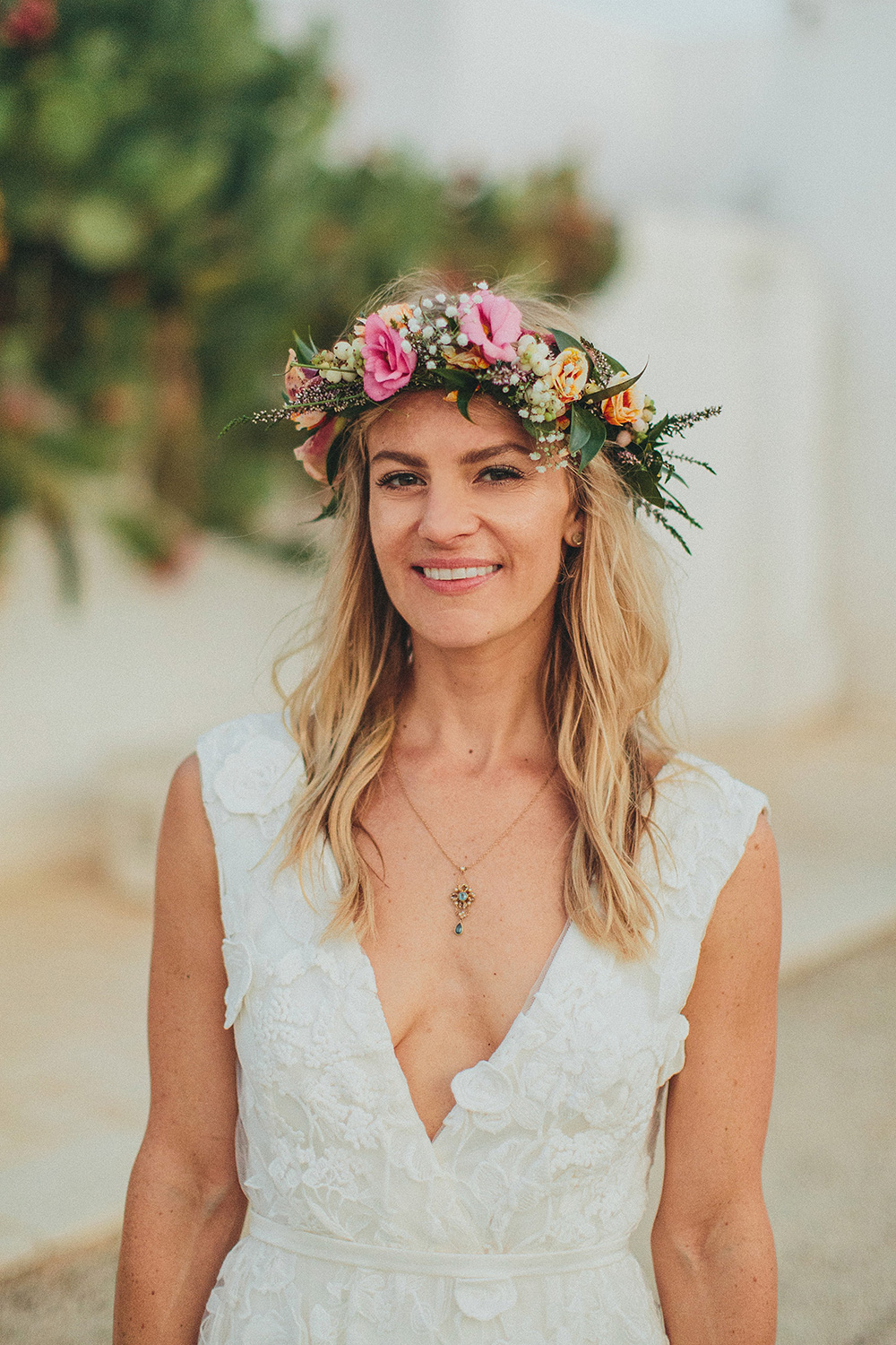 Beautiful bride Jackie wore a wedding dress by Halfpenny London