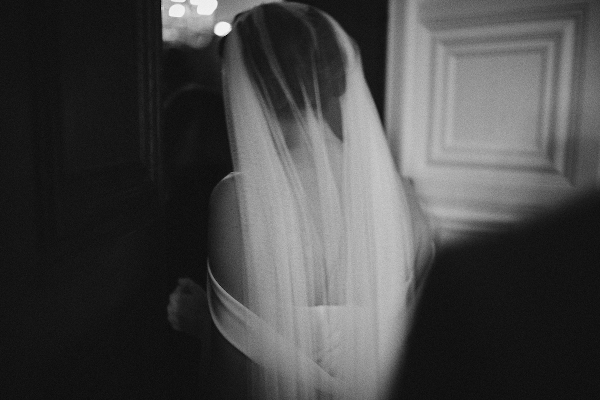 Beautiful bride Stacey wore a wedding dress by Halfpenny London