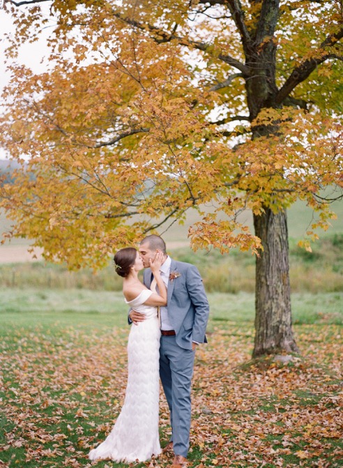Beautiful bride Hannah wore wedding separates by Halfpenny London