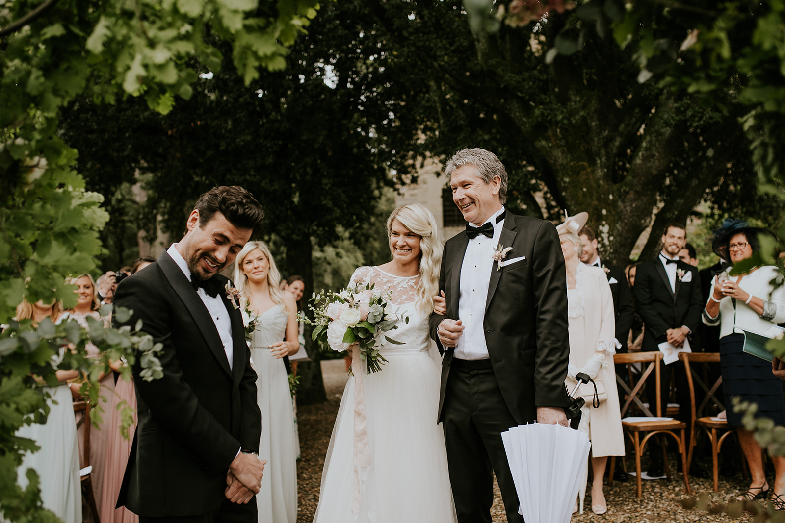 Beautiful bride Elise wore a wedding dress by Halfpenny London