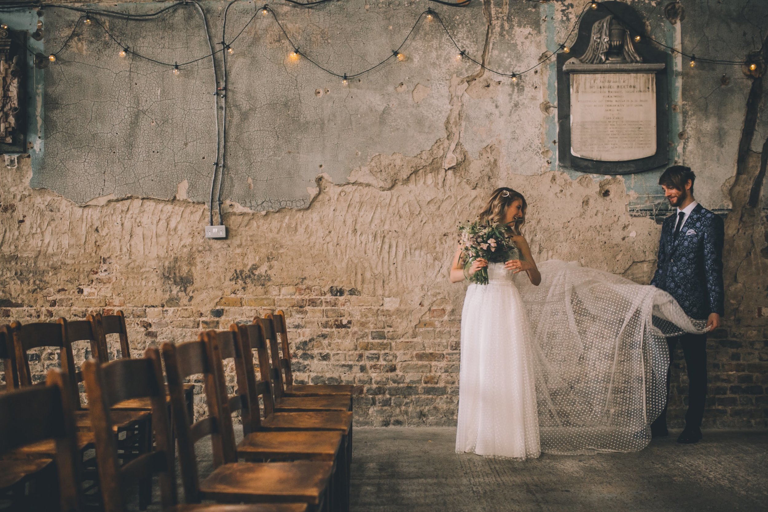Beautiful bride Emma wore a wedding dress by Halfpenny London