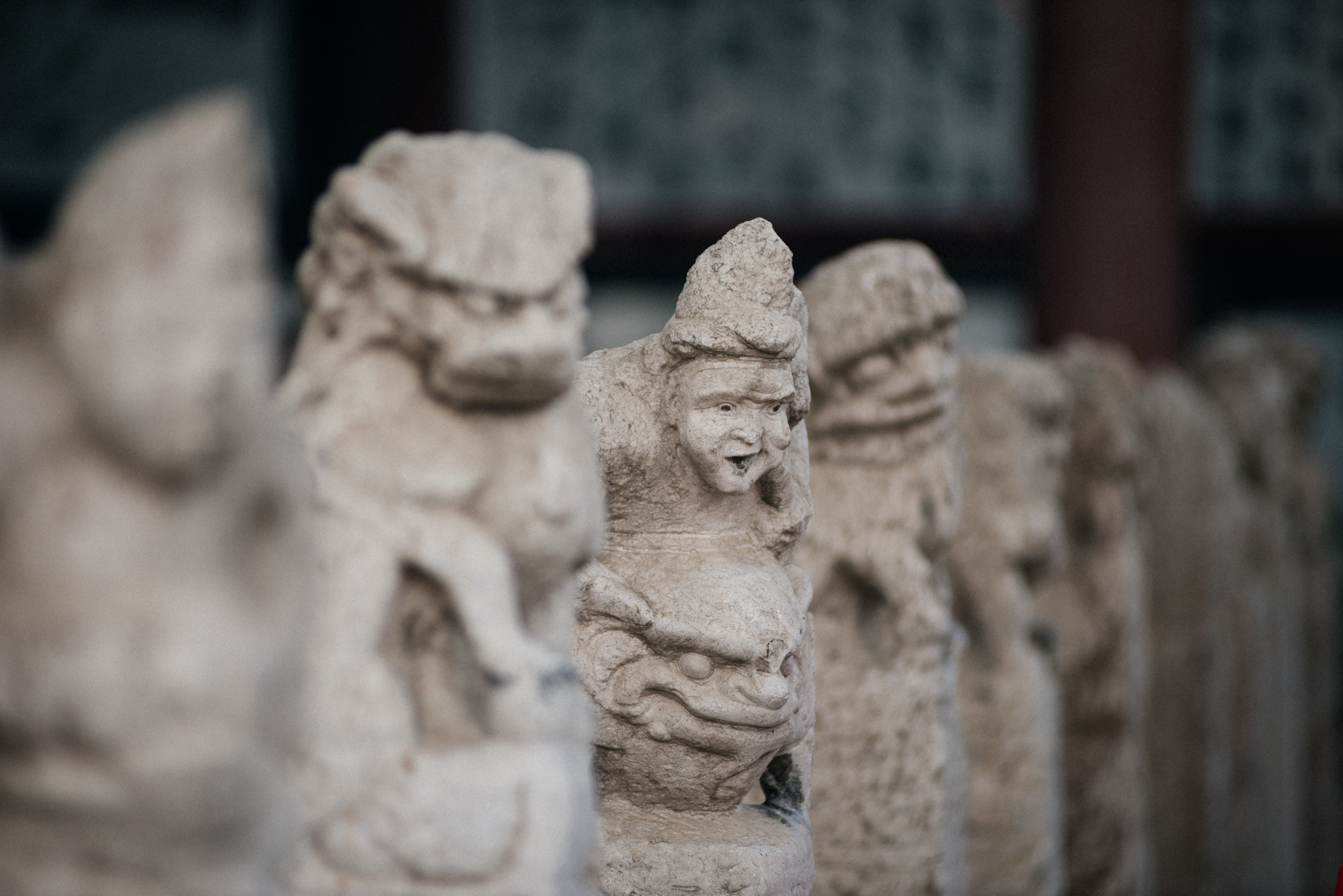 Walking through the several buildings of the museum you get to a garden with about 70 stones used in tombs from the Han and Tang dynasties.