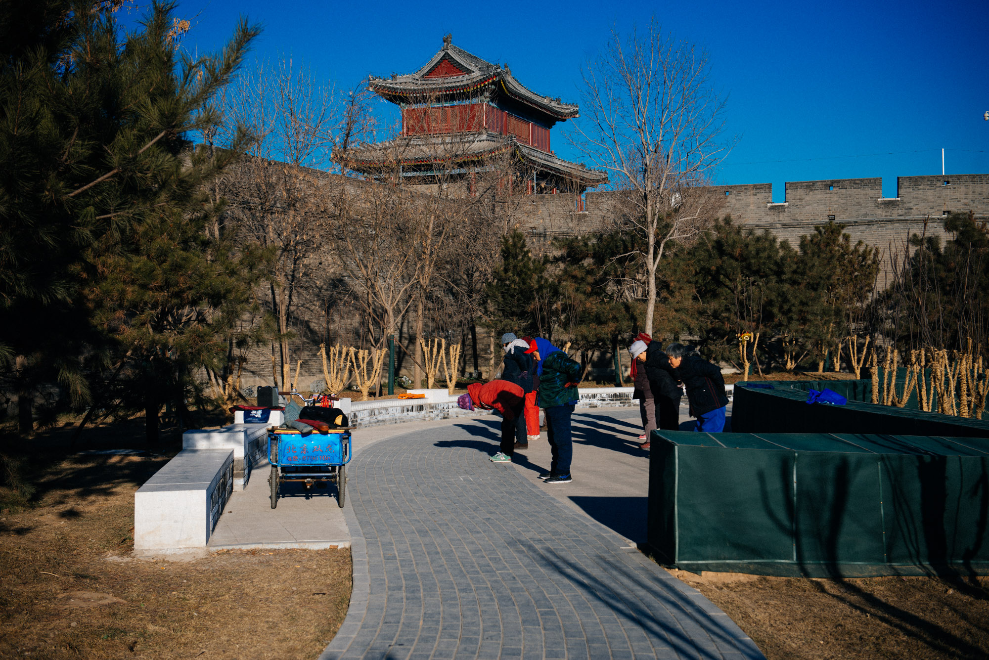 It was a very cold winter morning that day. At 8 am a group of senior citizens danced to a song outside Wanping fortress.