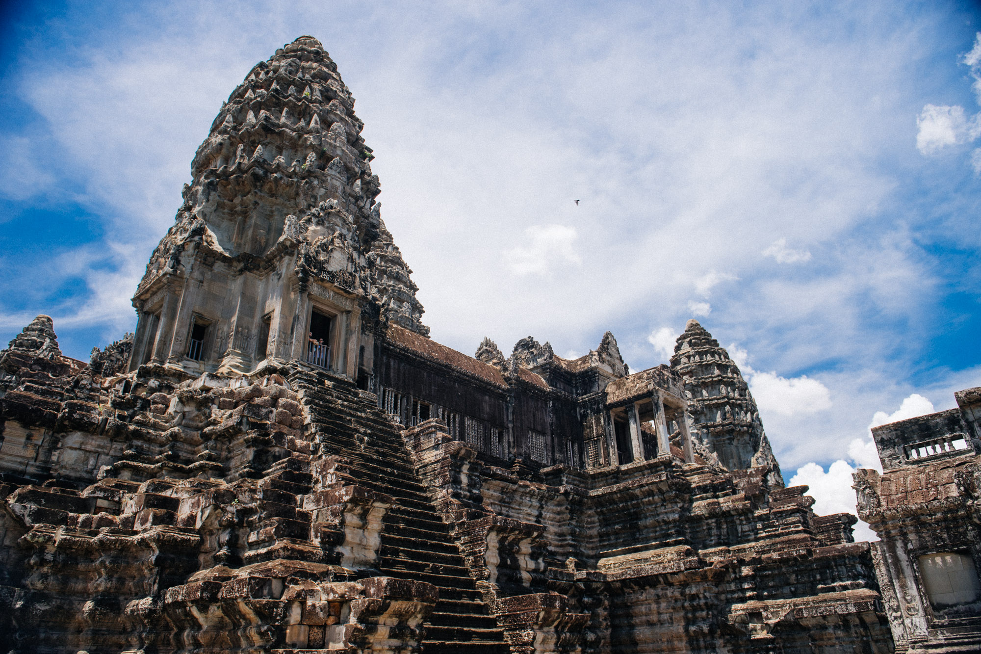 Finally I get to the main temple. Looking at the ruins, I can't help but imagine how this was in it's prime. A lot of the decoration was in gold and was looted, and in wood, which rotted away.