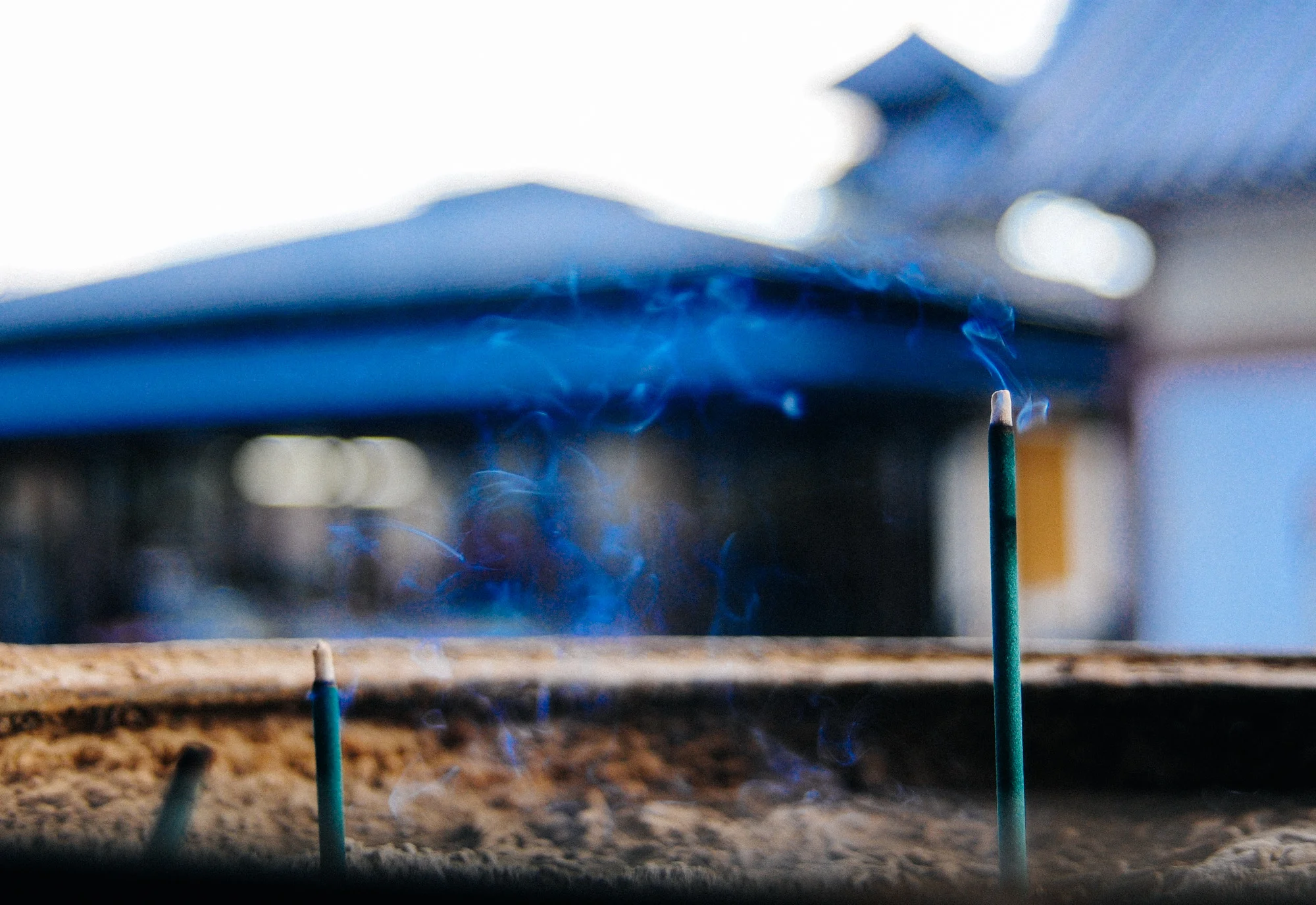 Burning incense is seen as an offering to honor the Triple Gen of Buddha, his Dharma and the Sangha. The fragrance cleanses a person and reveals their true self.