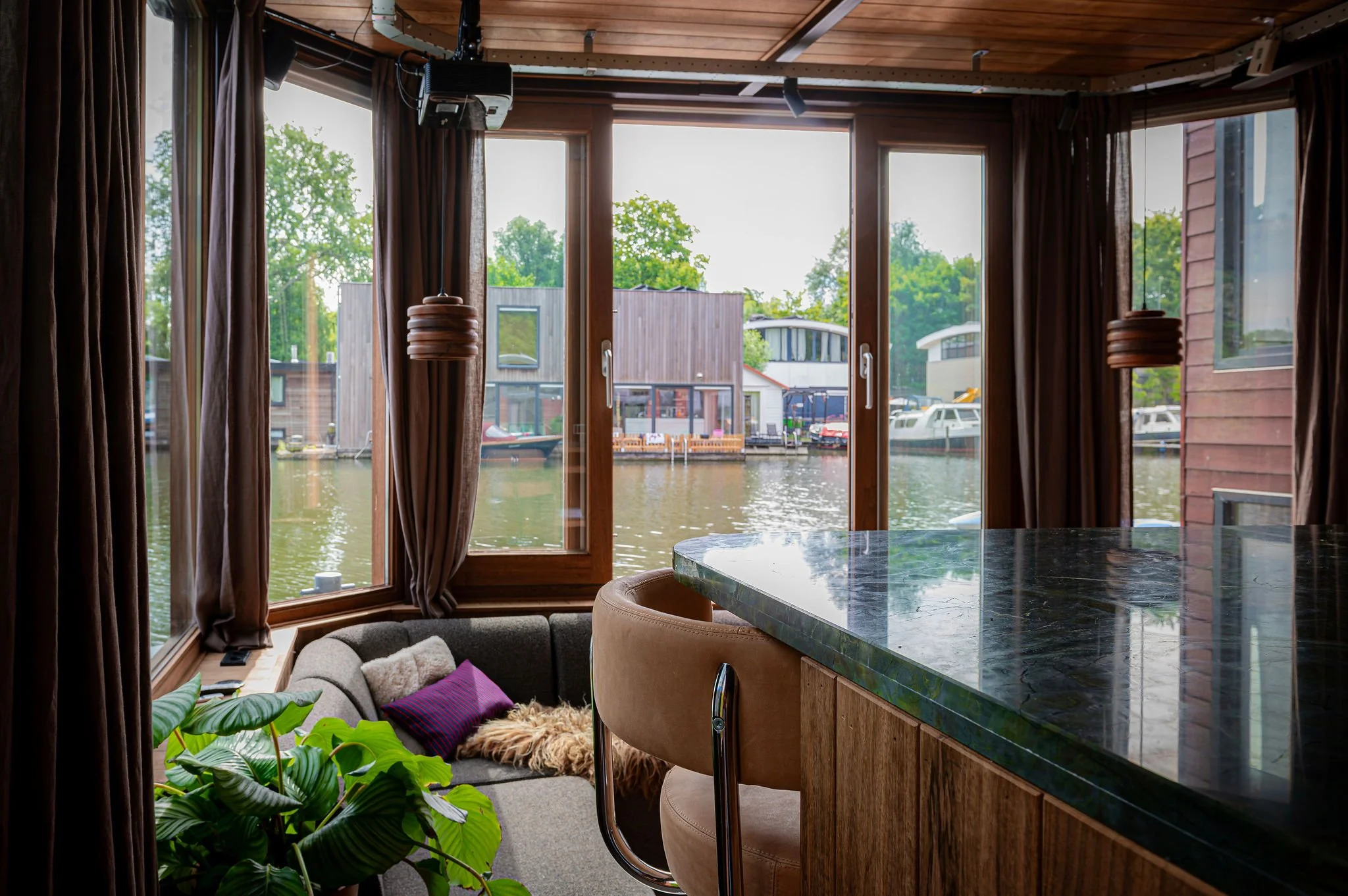 GetawayDeluxe-woonboot-WhereSheGoes51.jpg