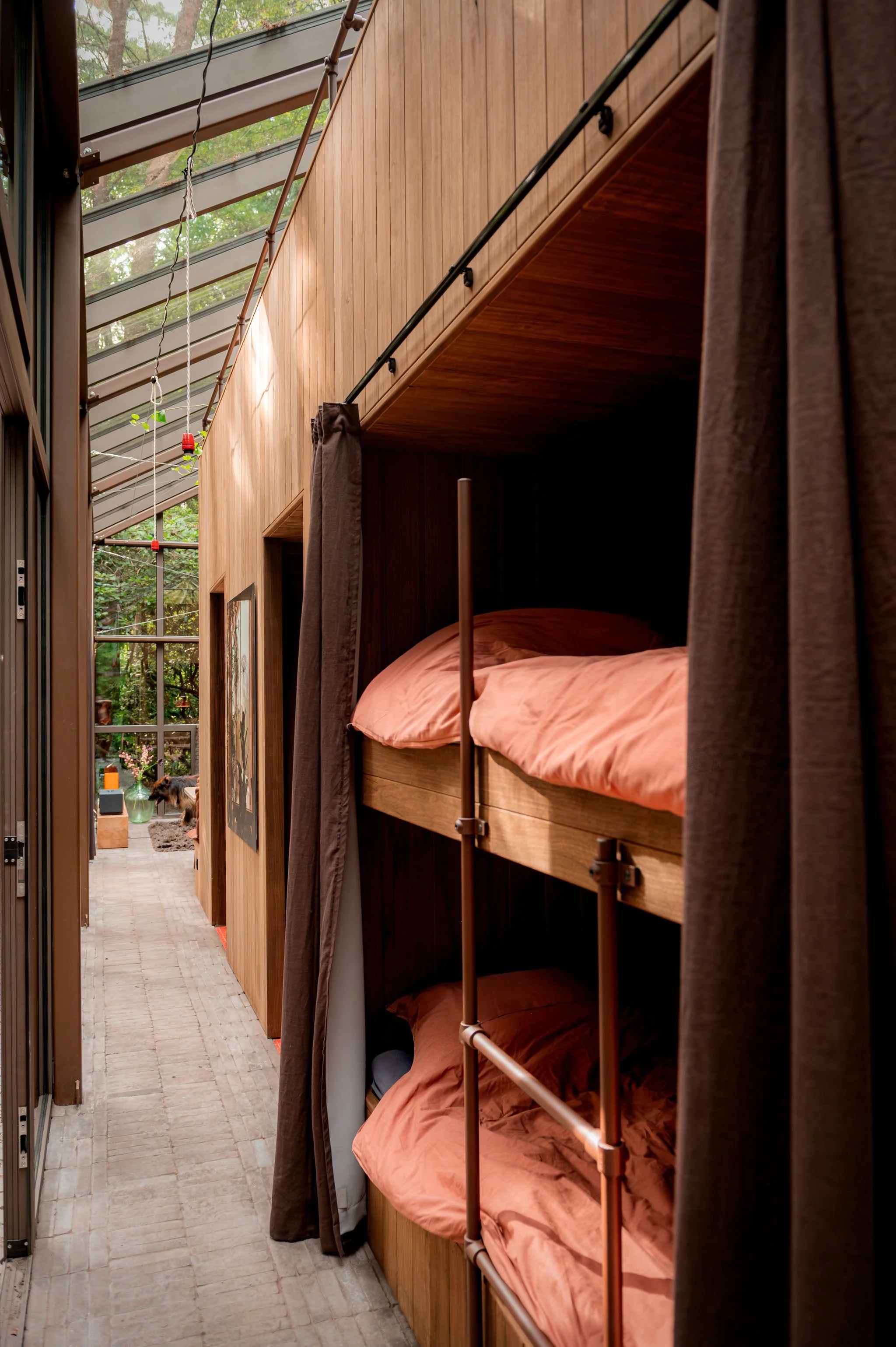 WhereSheGoesXGetawayDeluxeHetNest19.jpg