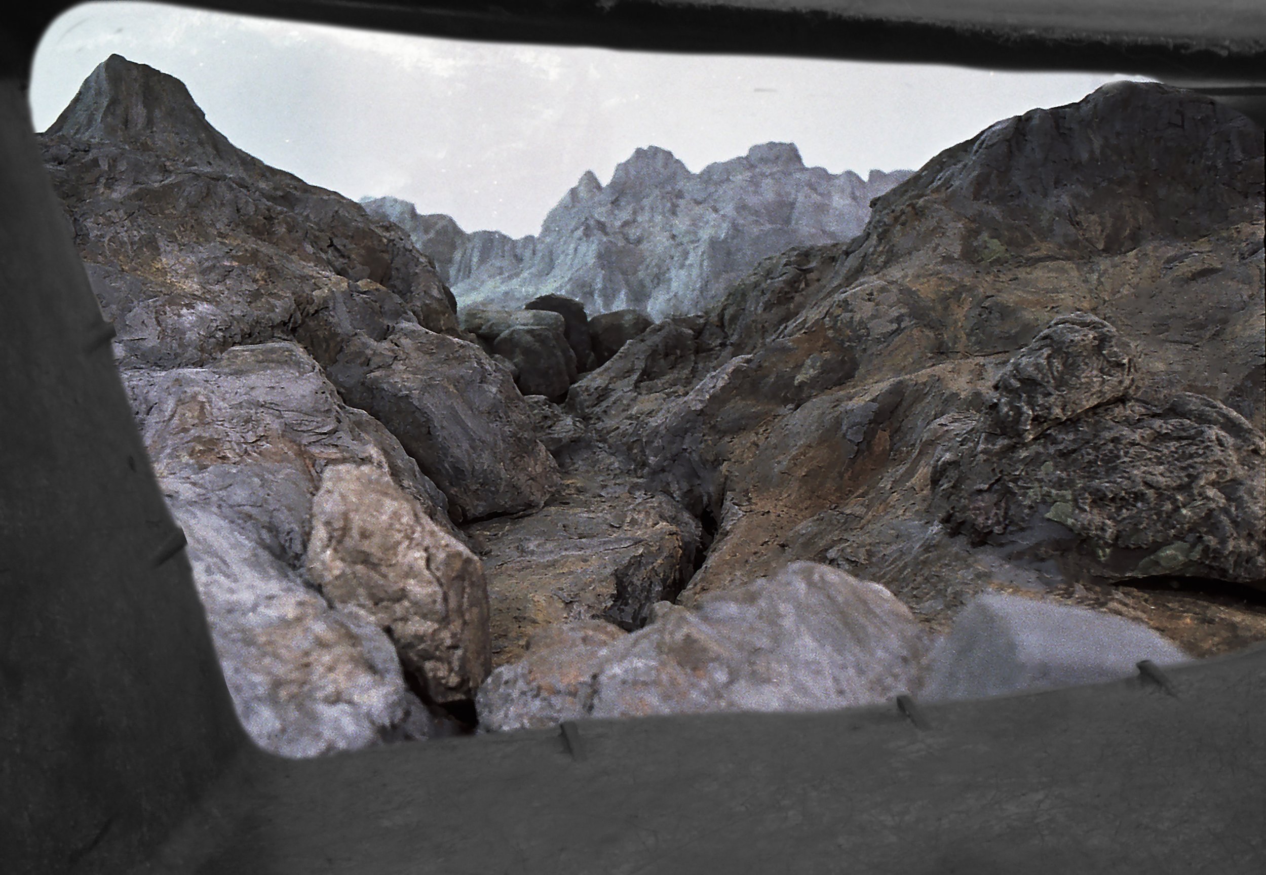 LANDING , first glimpses