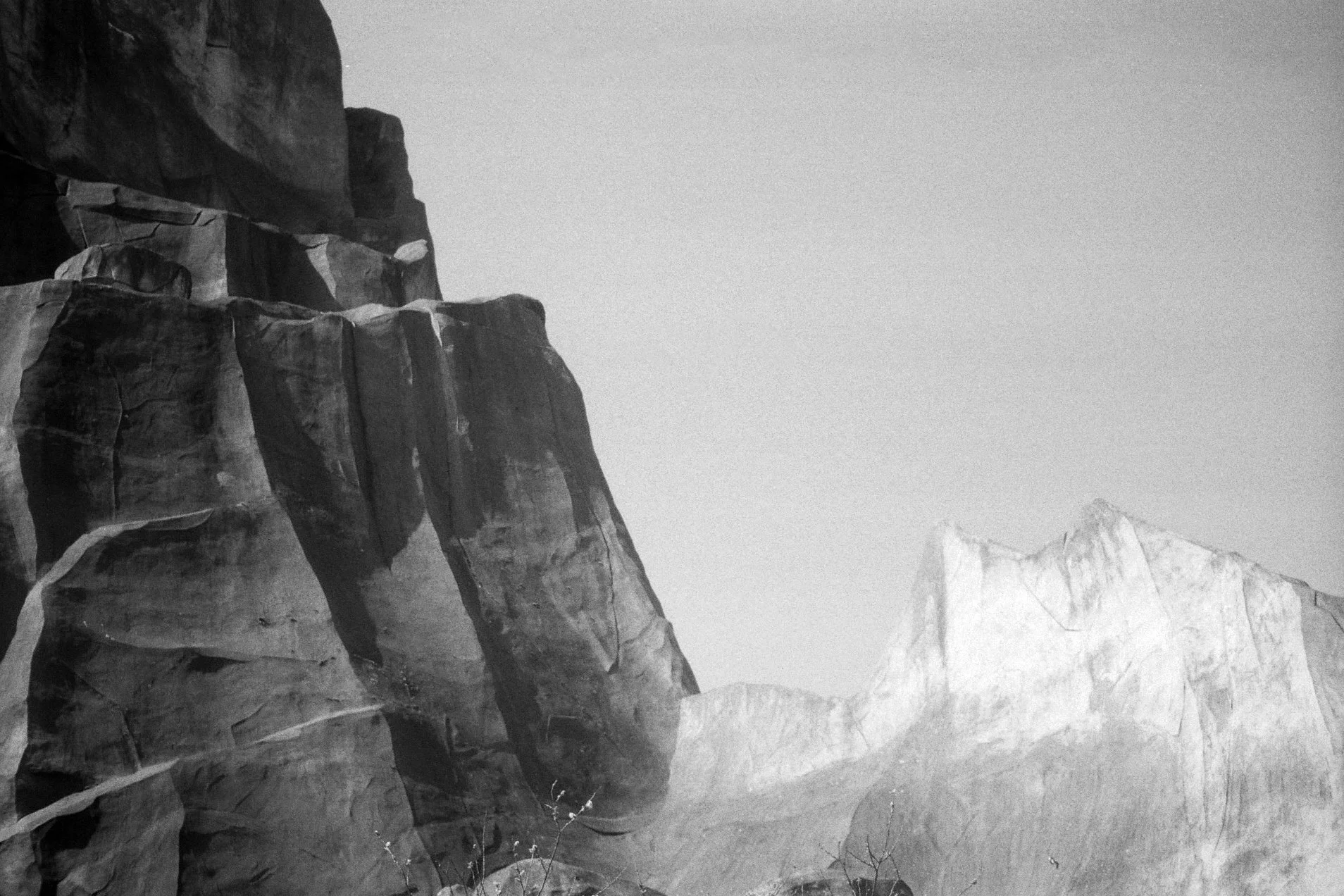  Paris Monticules 2025, Scanned 35 mm negative 